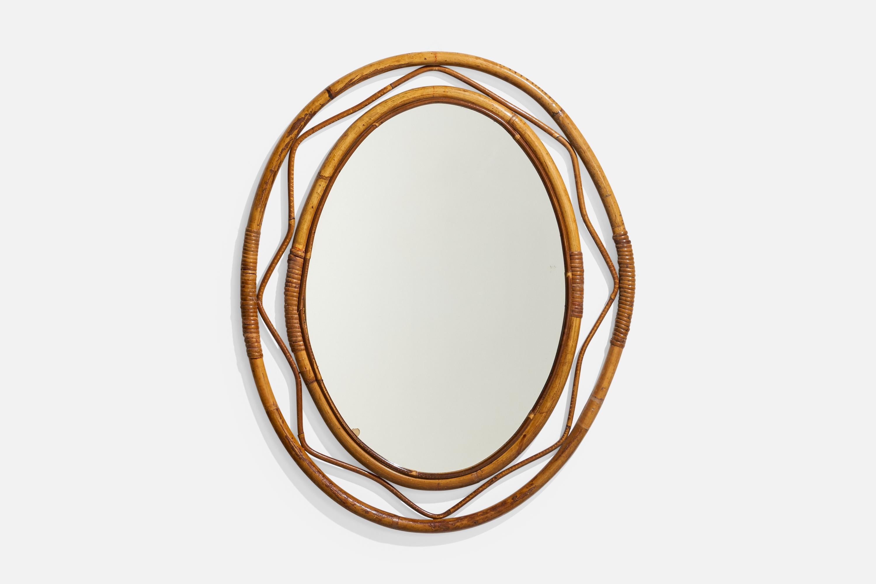Specchio da parete in bambù e rattan, progettato e prodotto in Italia, anni '50.