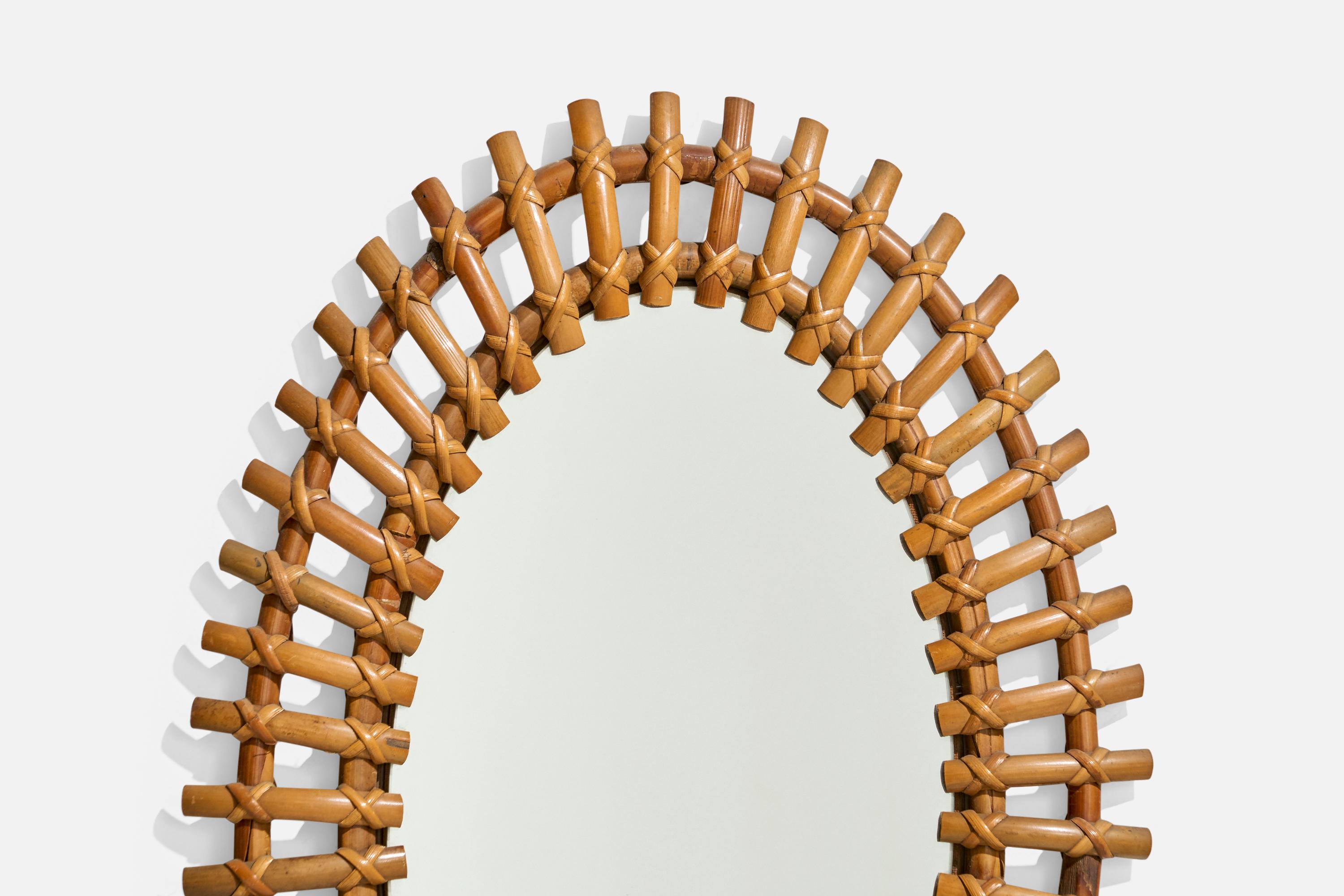 Miroir mural de designer italien, bambou, rotin, Italie, années 1960 en vente 1