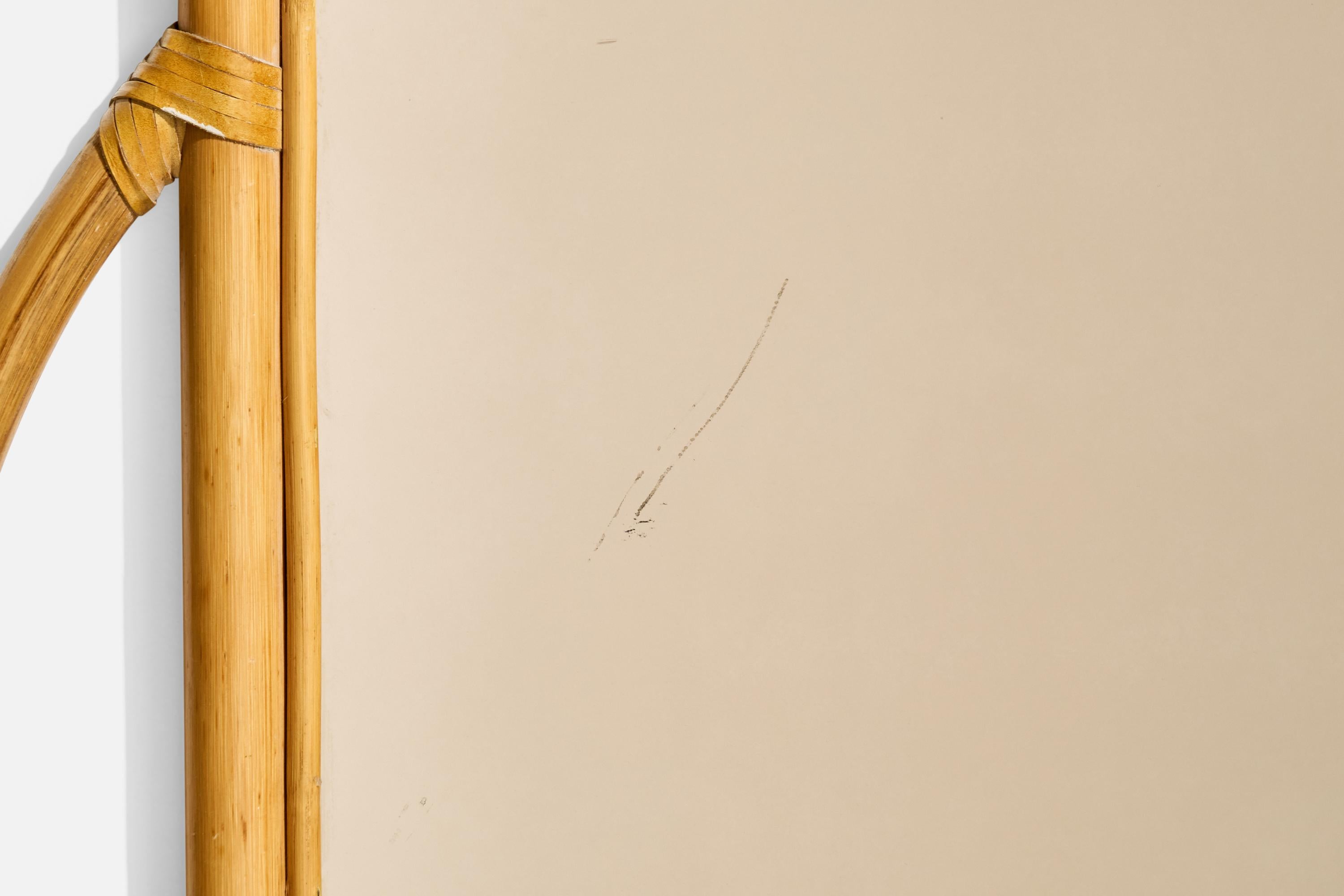 Diseñador italiano, espejo de pared, bambú, ratán, Italia, años 70 en venta 2