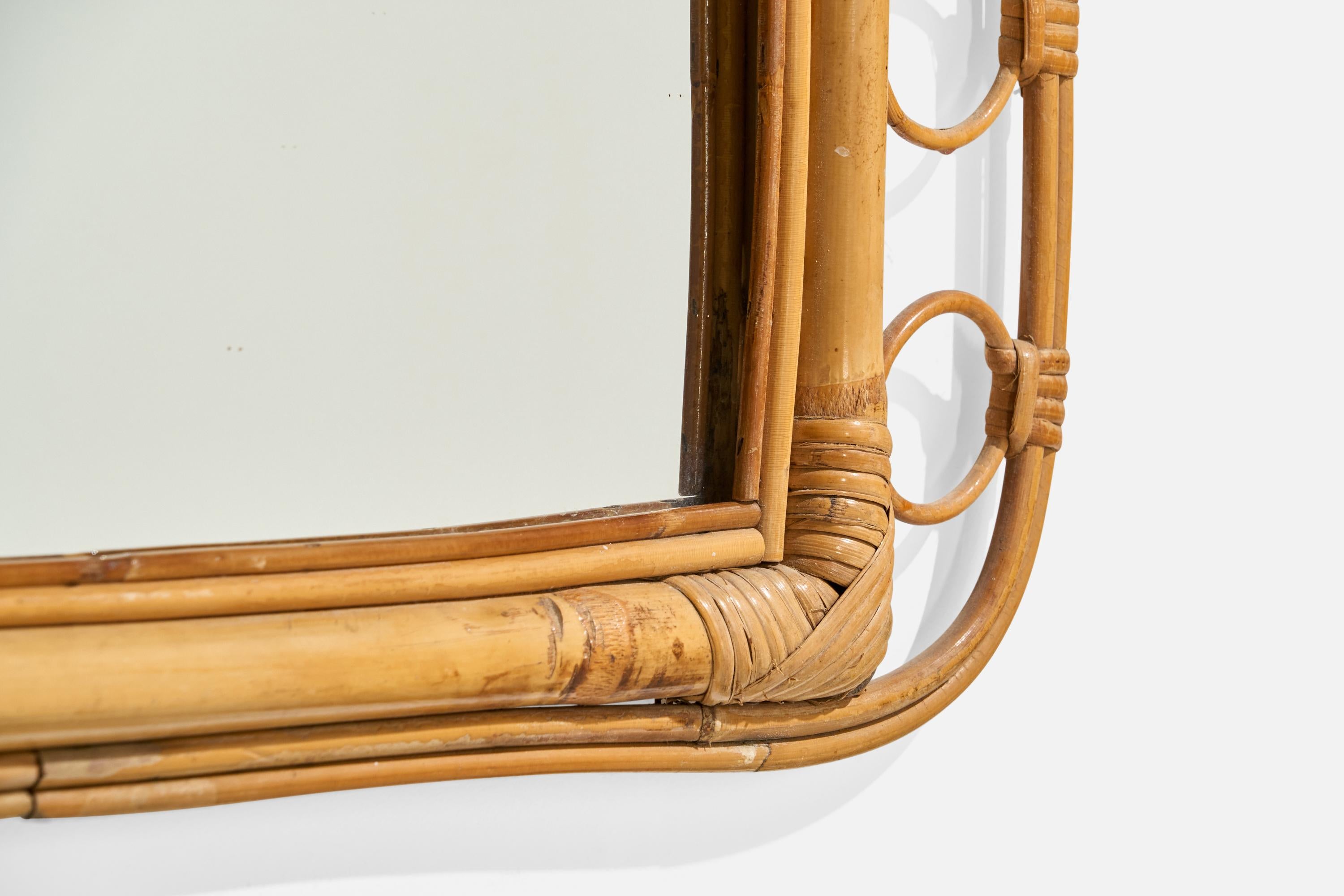Miroir mural de designer italien, bambou, rotin, miroir, Italie, années 1960 en vente 2