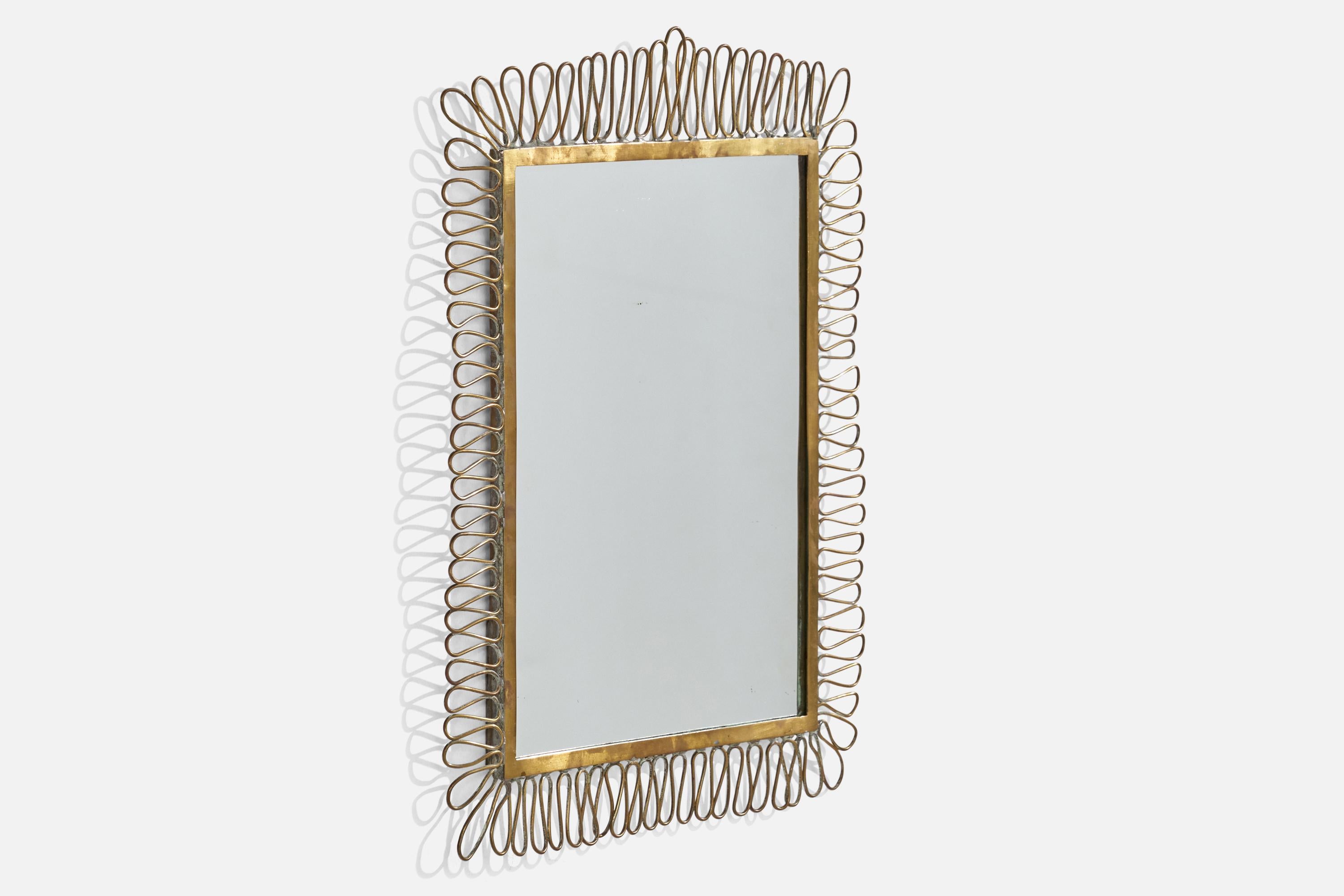 Mid-Century moderno Specchio da parete di design italiano, ottone, Italia, anni '40 in vendita