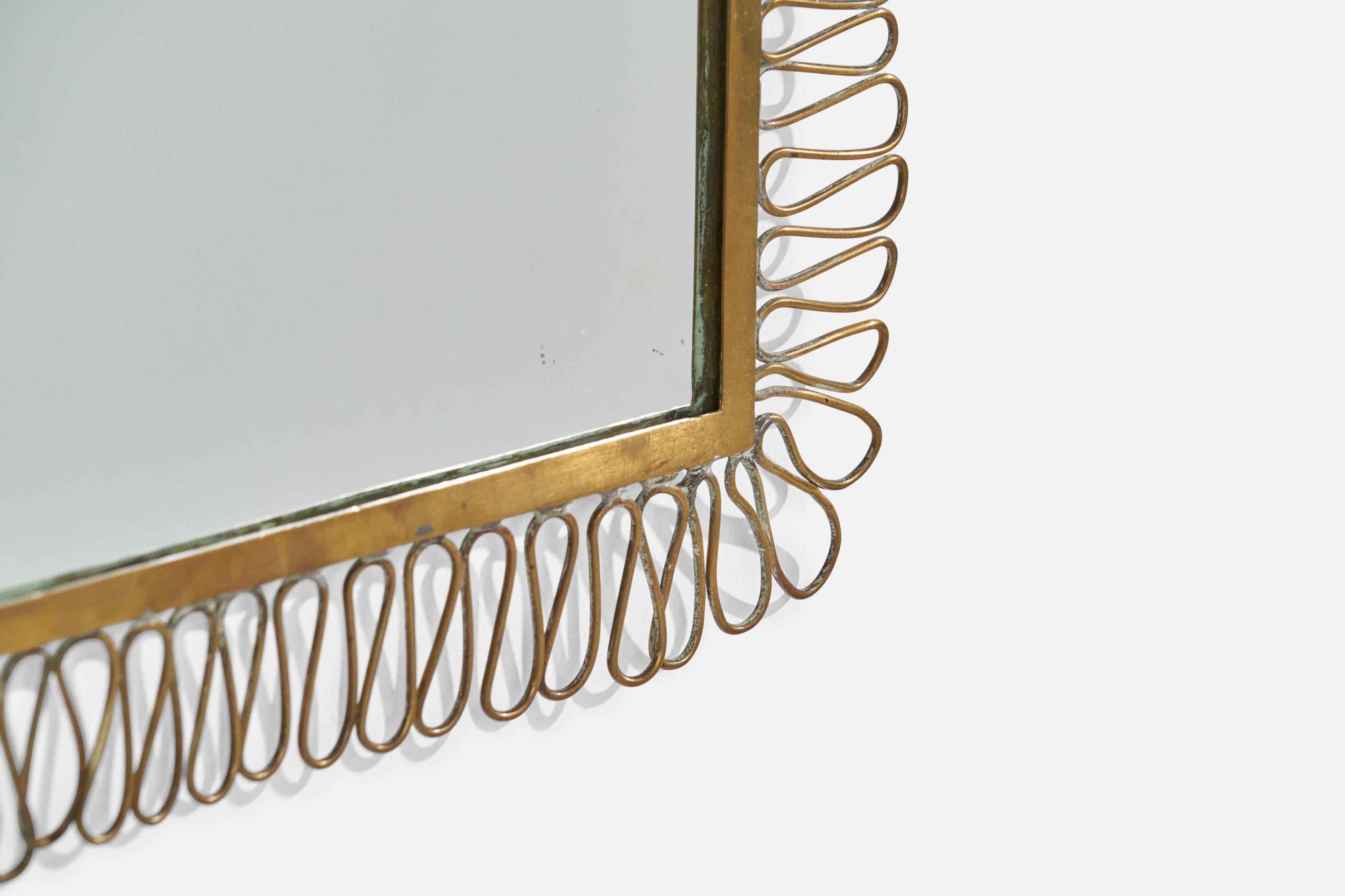 Ottone Specchio da parete di design italiano, ottone, Italia, anni '40 in vendita