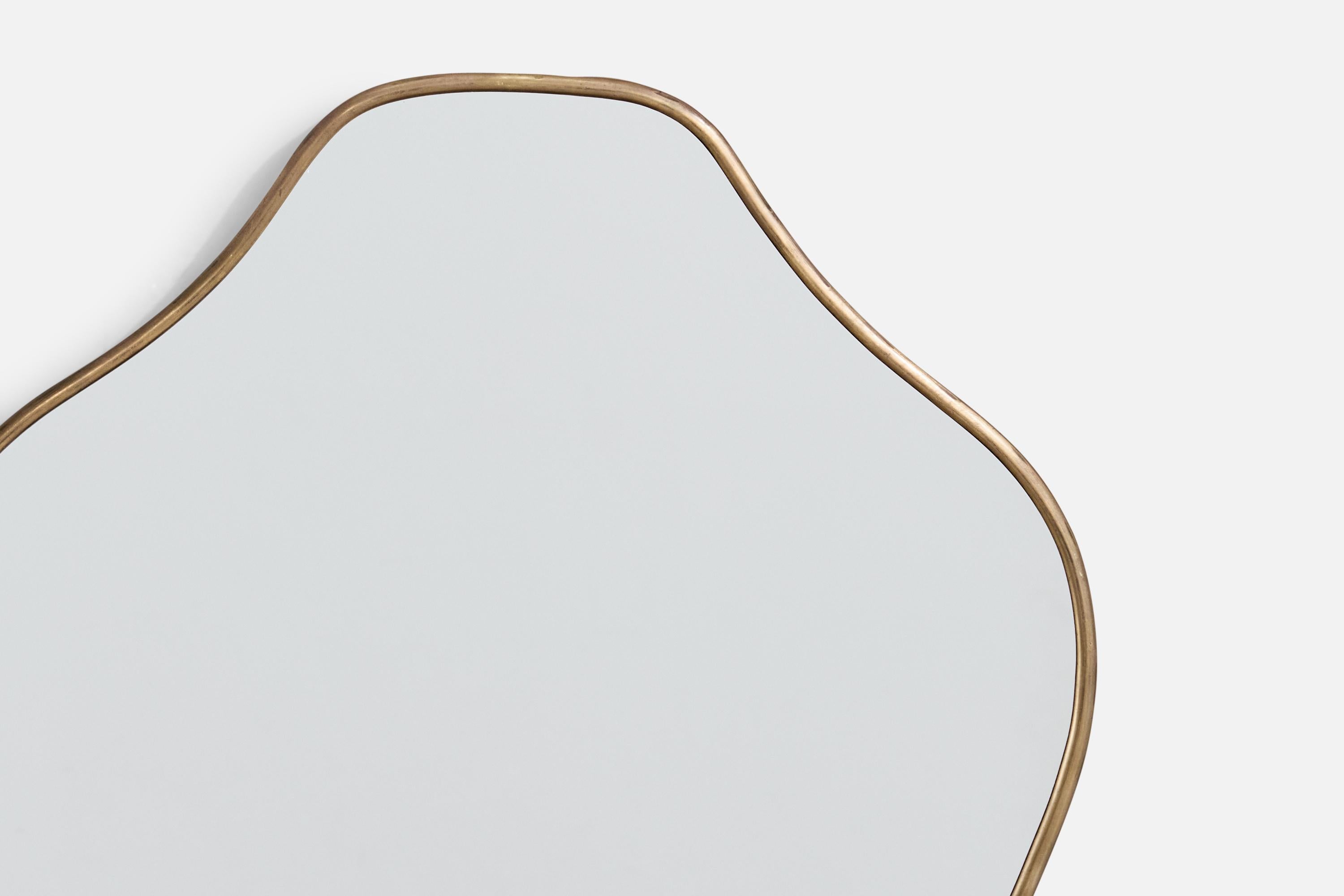 Specchio da parete di design italiano, ottone, Italia, anni '1950 In condizioni buone in vendita a High Point, NC