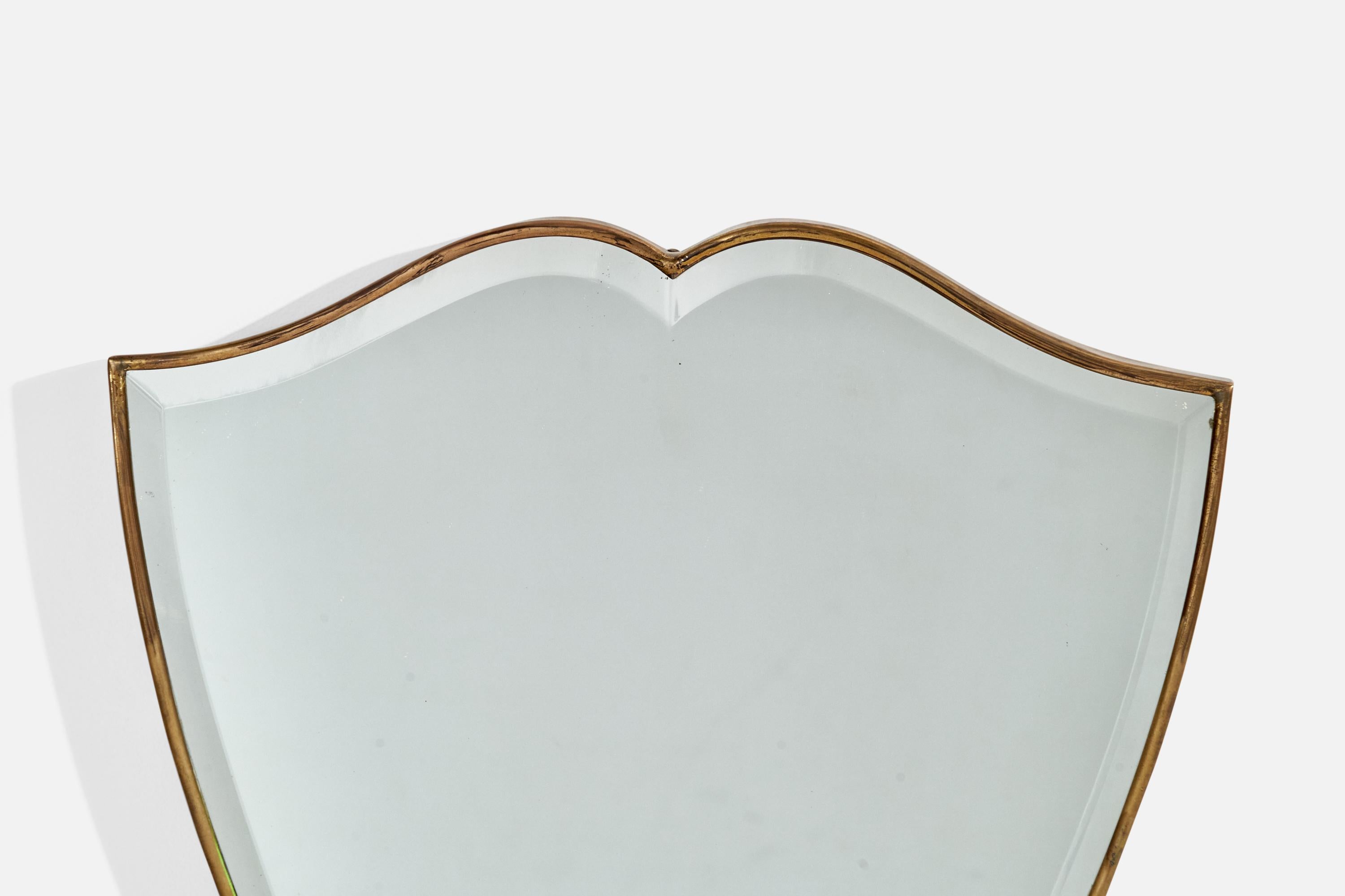 Milieu du XXe siècle Designer italien, miroir mural, laiton, miroir en verre, Italie, années 1950 en vente