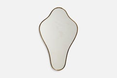 Italienischer italienischer Designer, Wandspiegel, Messing, Spiegelglas, Italien, ca. 1940er Jahre