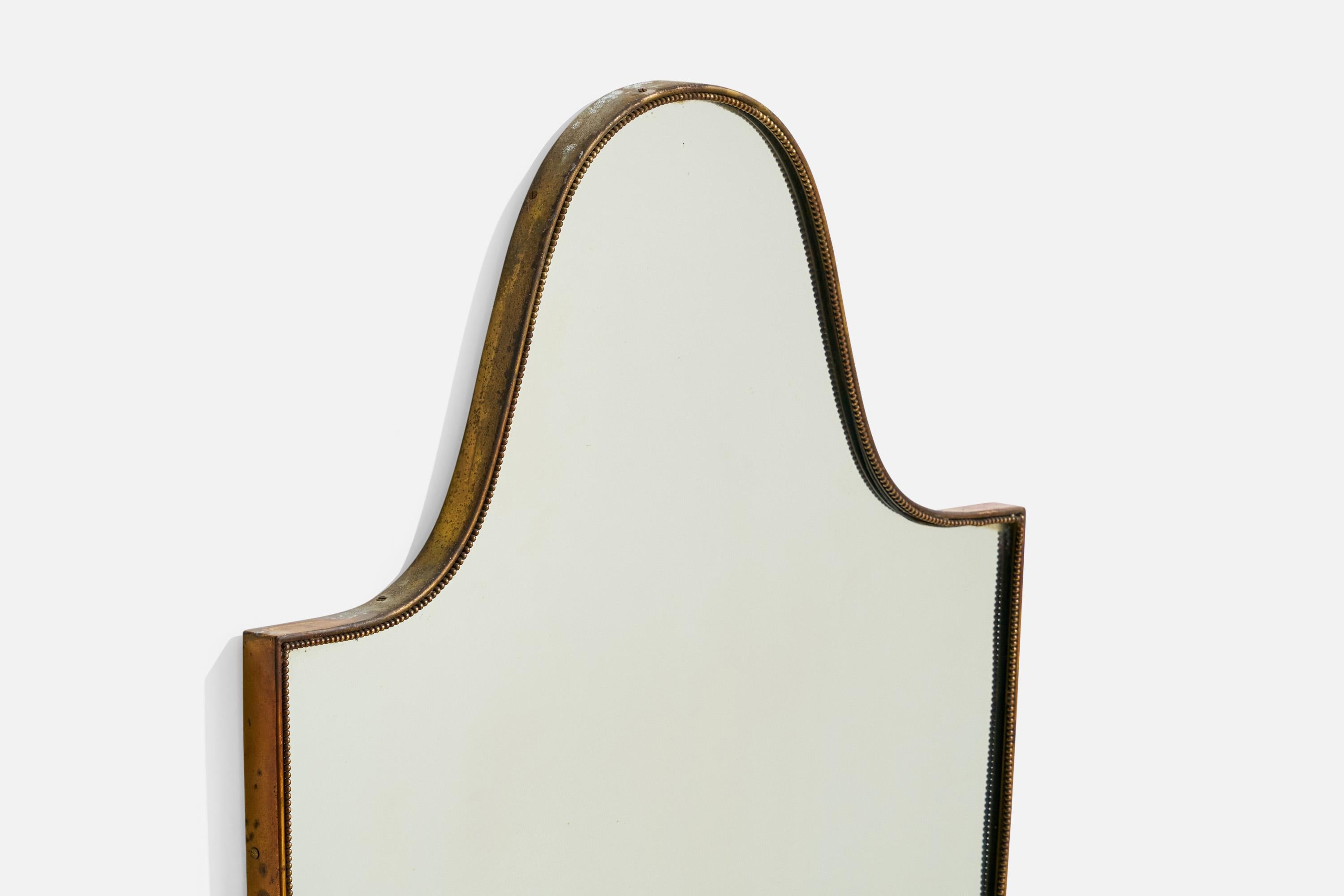 Milieu du XXe siècle Designer italien, miroir mural, laiton, verre de miroir, Italie, vers 1940 en vente