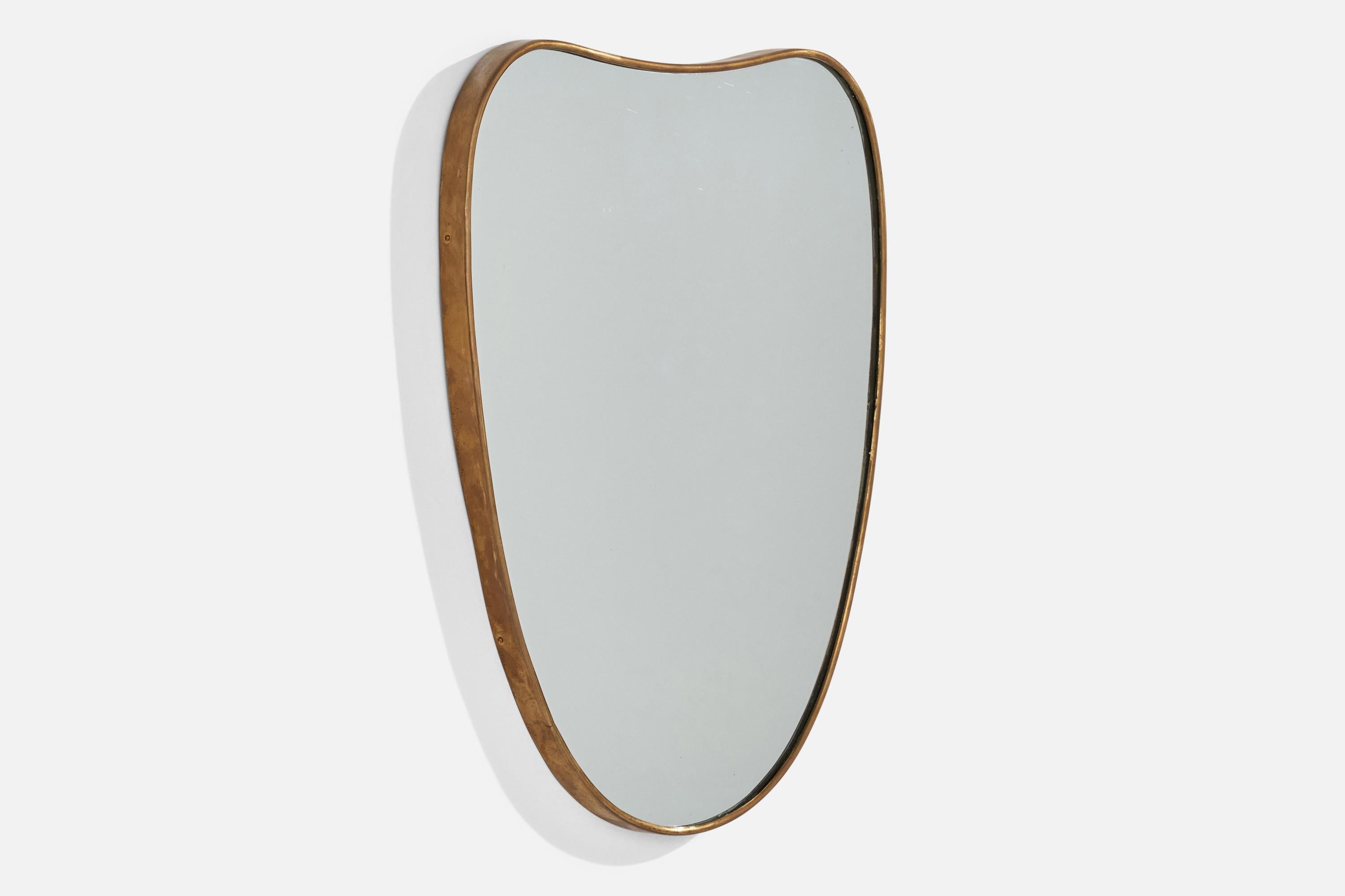 Diseñador italiano, Espejo de pared, Latón, Cristal de espejo, Italia, c. 1950 Moderno de mediados de siglo