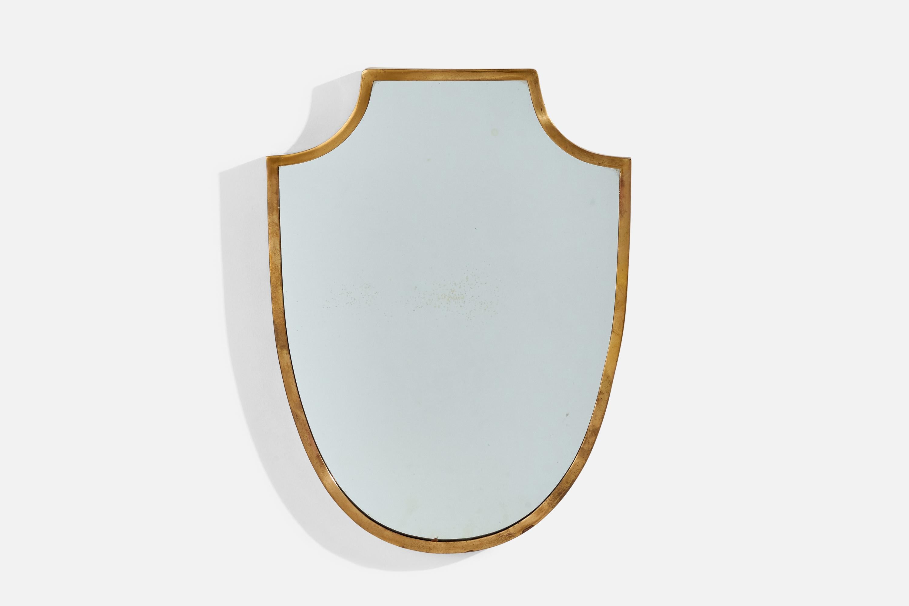 Diseñador italiano, Espejo de pared, Latón, Cristal de espejo, Italia, c. 1950 Moderno de mediados de siglo en venta