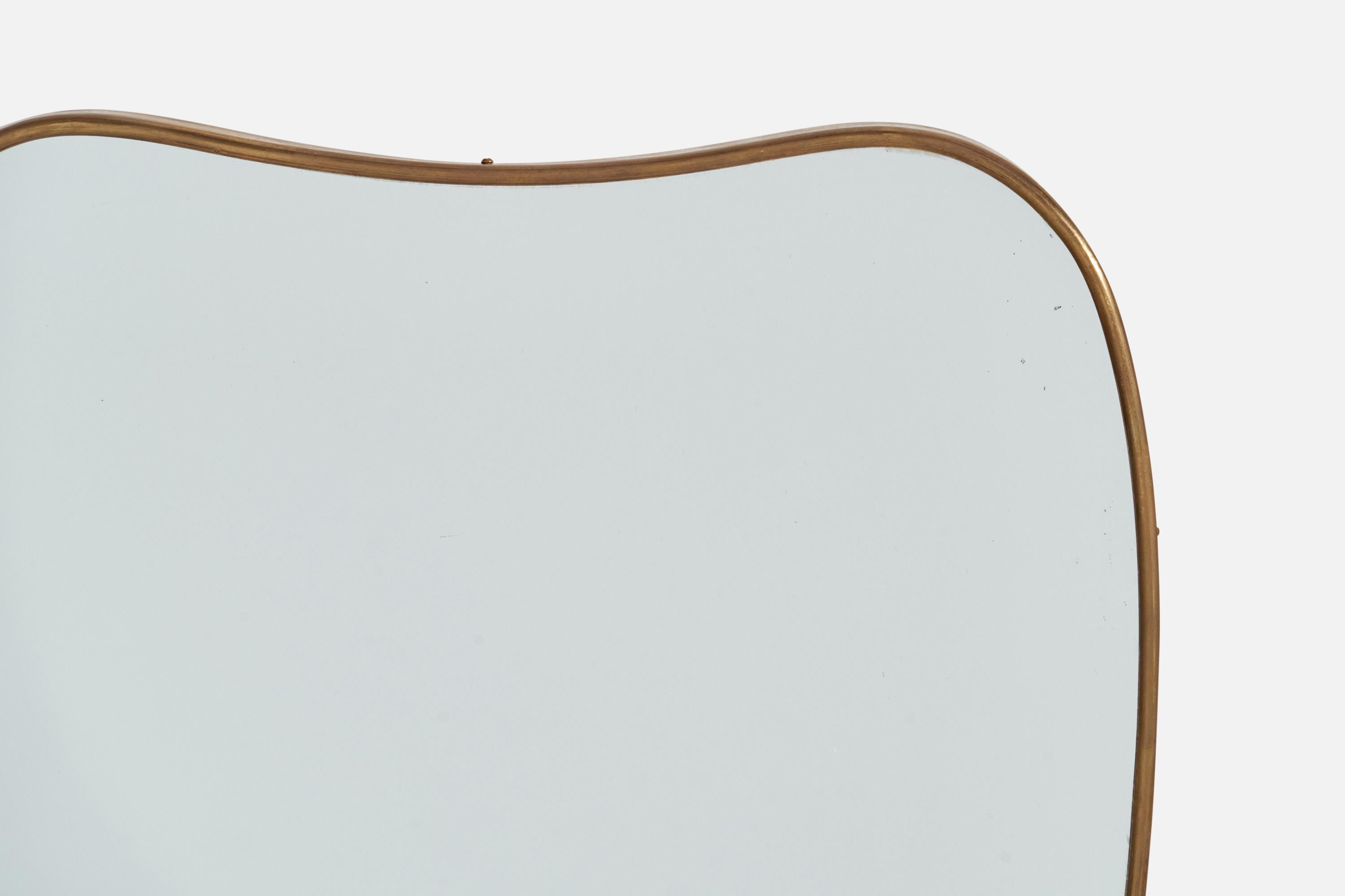 Diseñador italiano, Espejo de pared, Latón, Cristal de espejo, Italia, c. 1950 Italiano