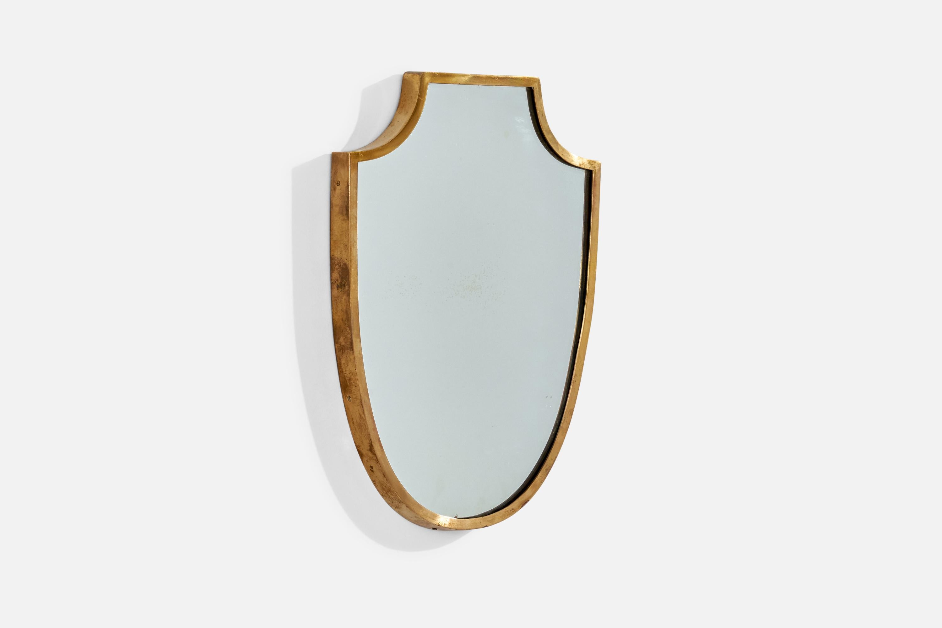 Diseñador italiano, Espejo de pared, Latón, Cristal de espejo, Italia, c. 1950 Italiano en venta
