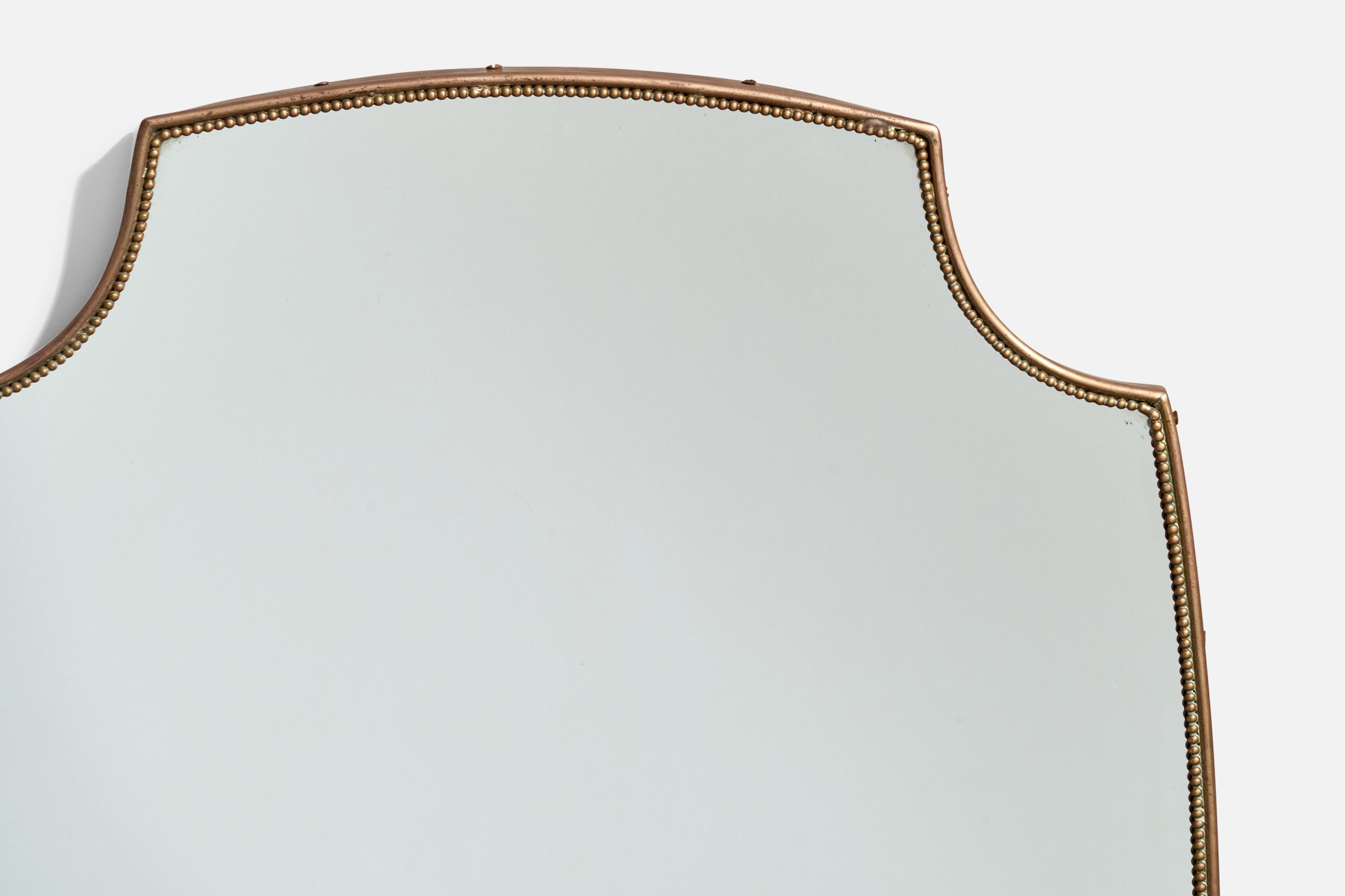 Diseñador italiano, Espejo de pared, Latón, Cristal de espejo, Italia, c. 1950 en Bueno estado para la venta en High Point, NC