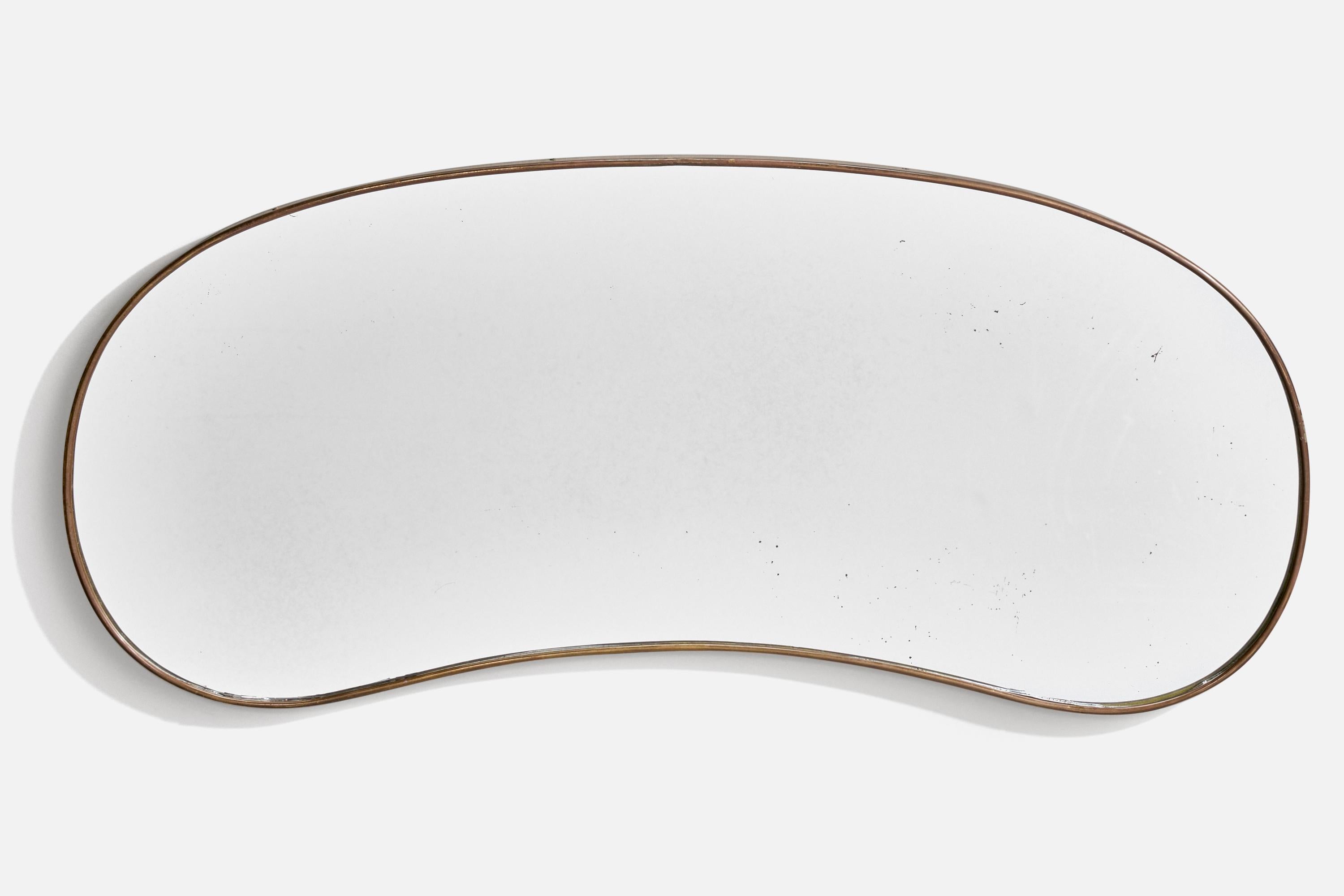 A brass wall mirror designed and produced by an Italian designer, Italy, c. 1950s.
 