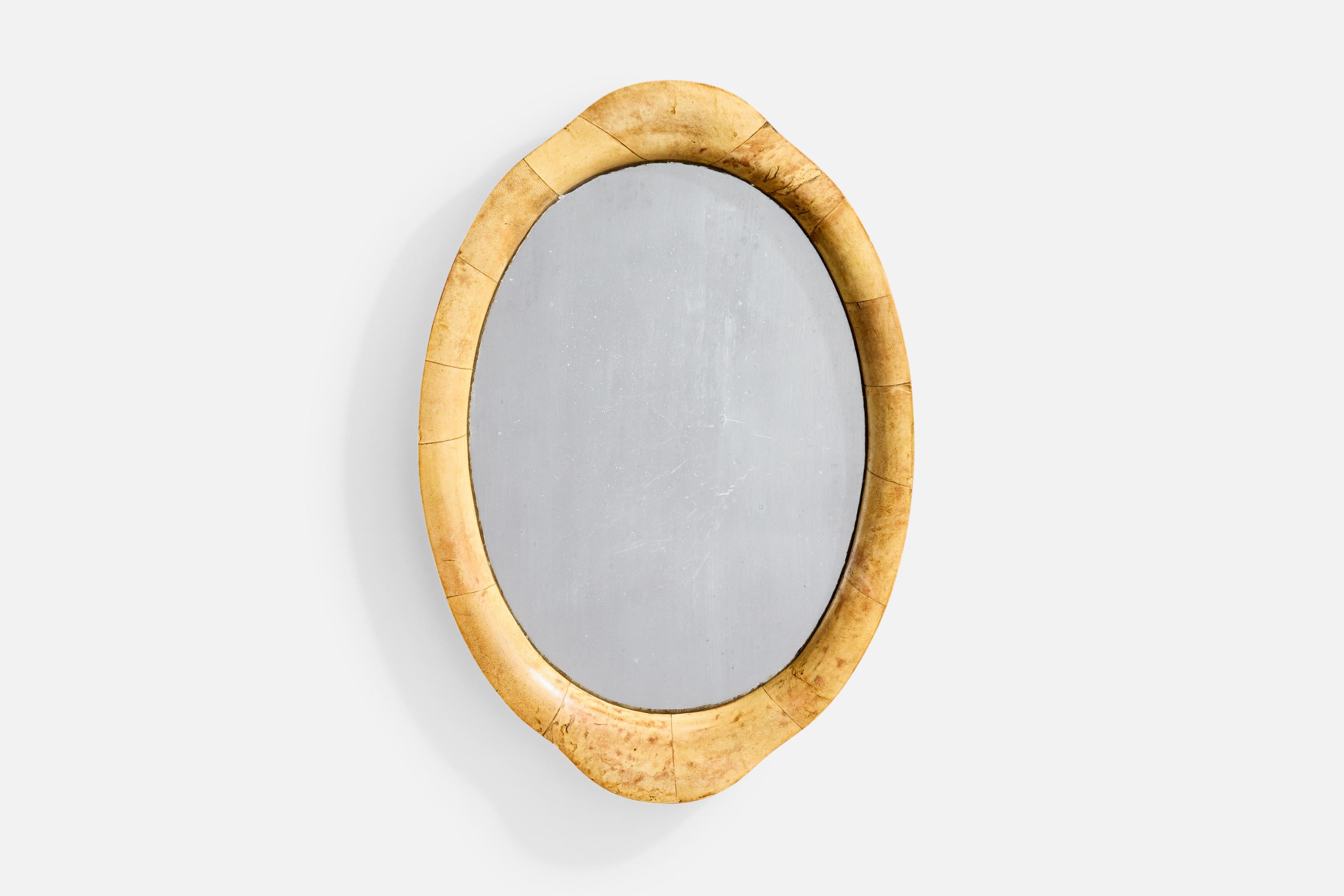 Wandspiegel aus Wurzelholz, entworfen und hergestellt in Italien, ca. 1940er Jahre.

Der Spiegel weist eine mäßige Trübung auf.

Gesamtabmessungen (Zoll): 24,45 