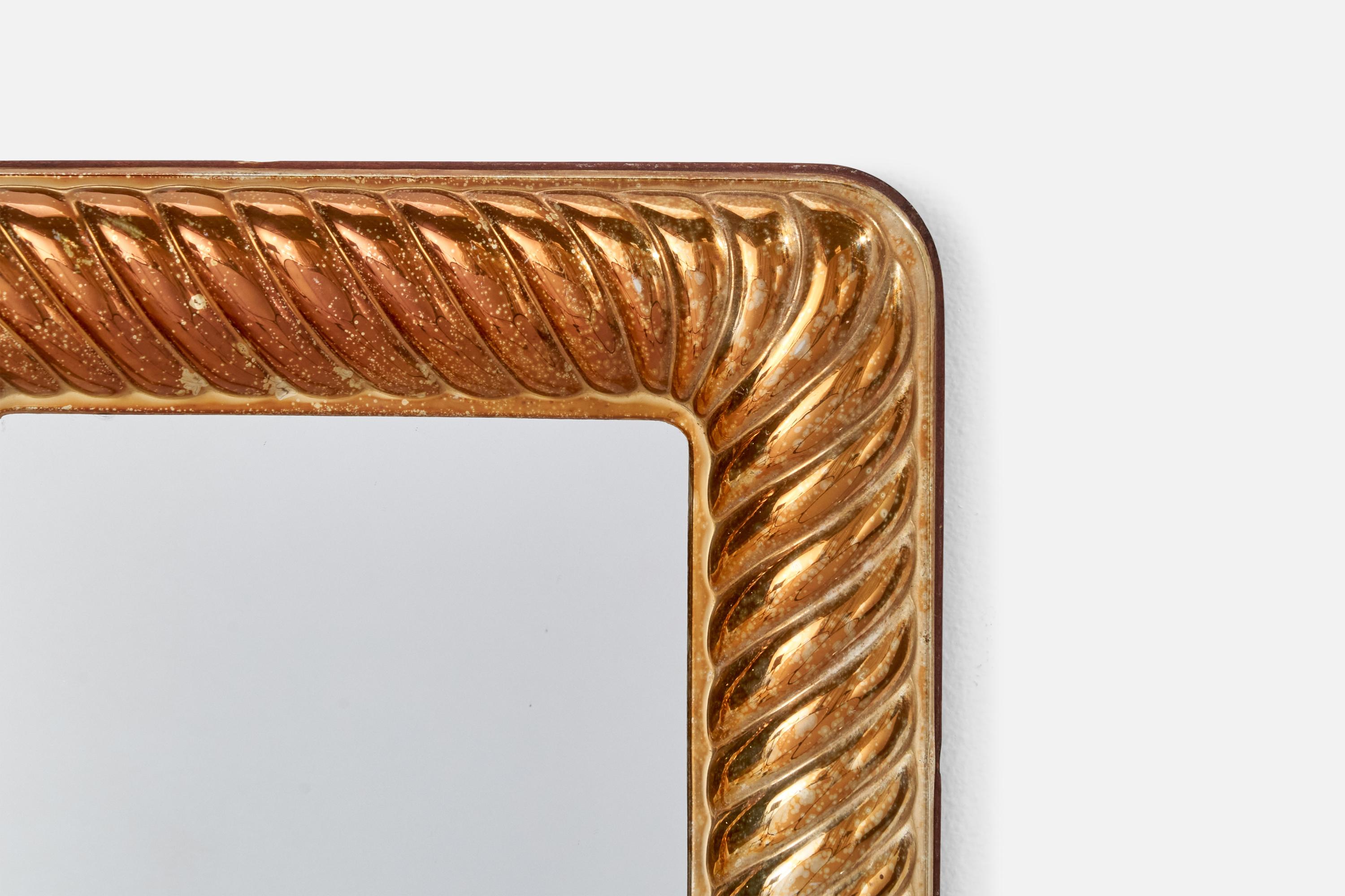 Designer italien, miroir mural, cuivre, verre de miroir, Italie, années 1950 Bon état - En vente à High Point, NC