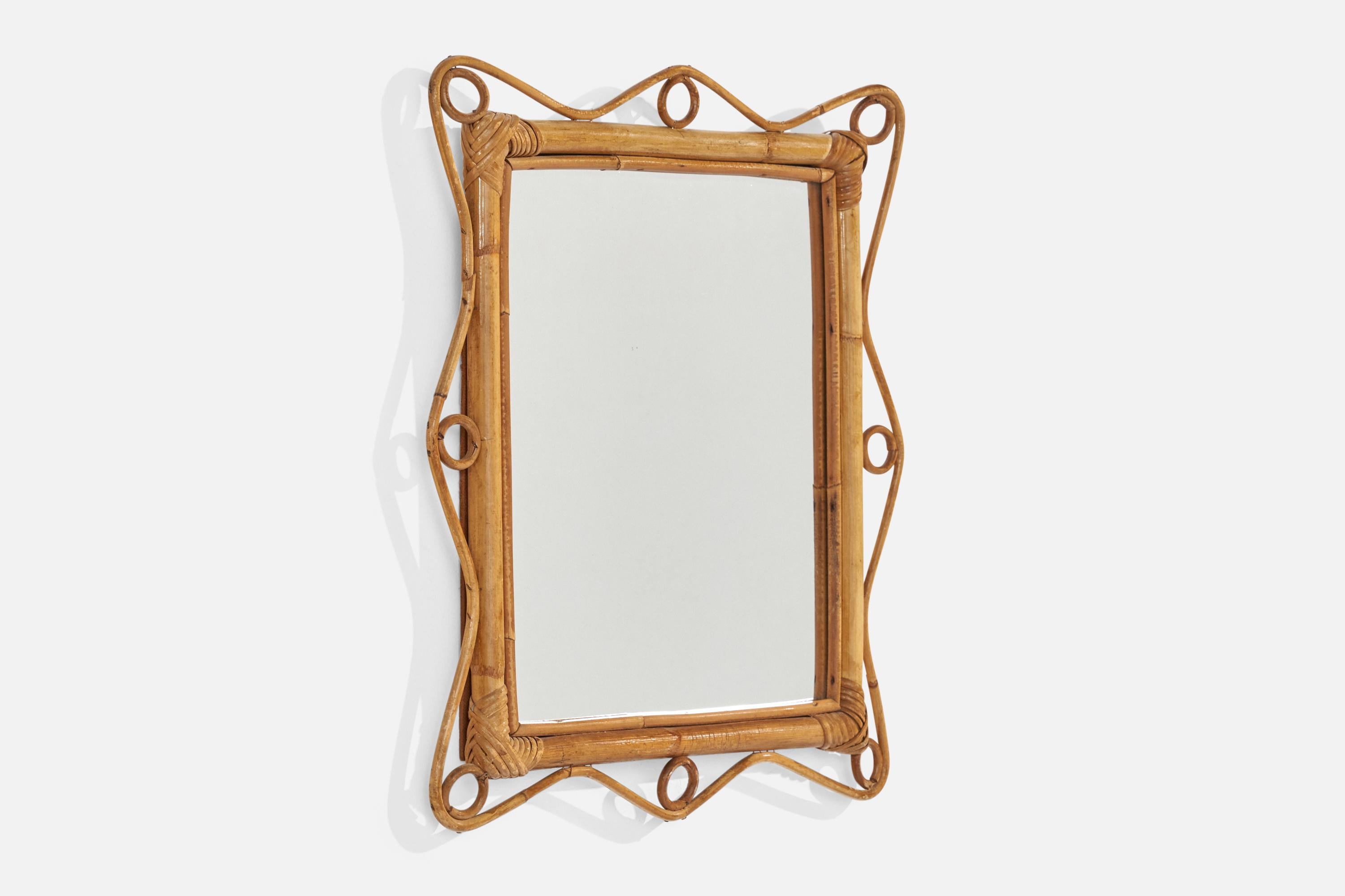 Mid-Century moderno Specchio da parete di design italiano, rattan, bambù, Italia, anni '50 in vendita