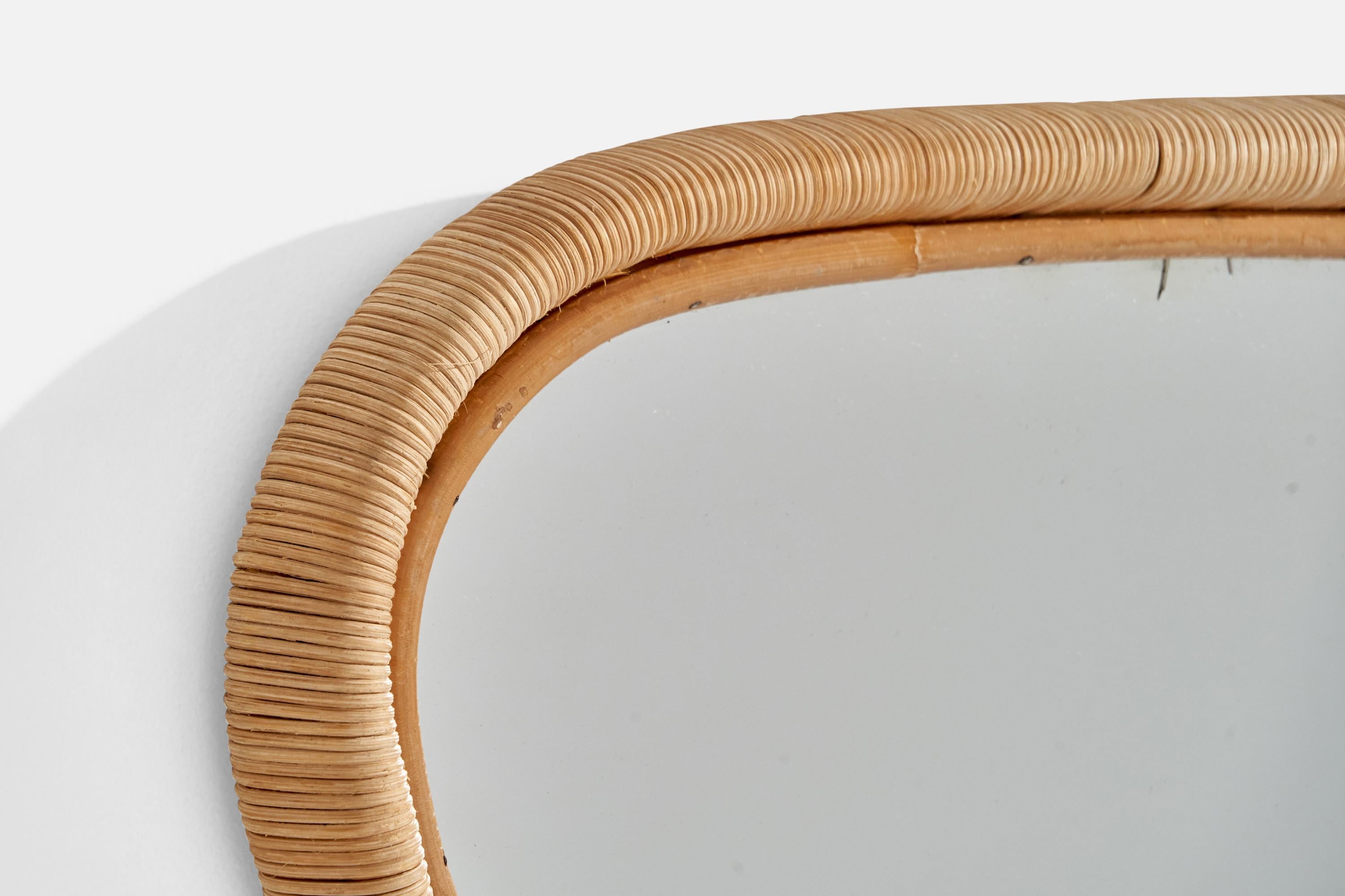 Italiano Specchio da parete di design italiano, rattan, bambù, Italia, anni '60 in vendita