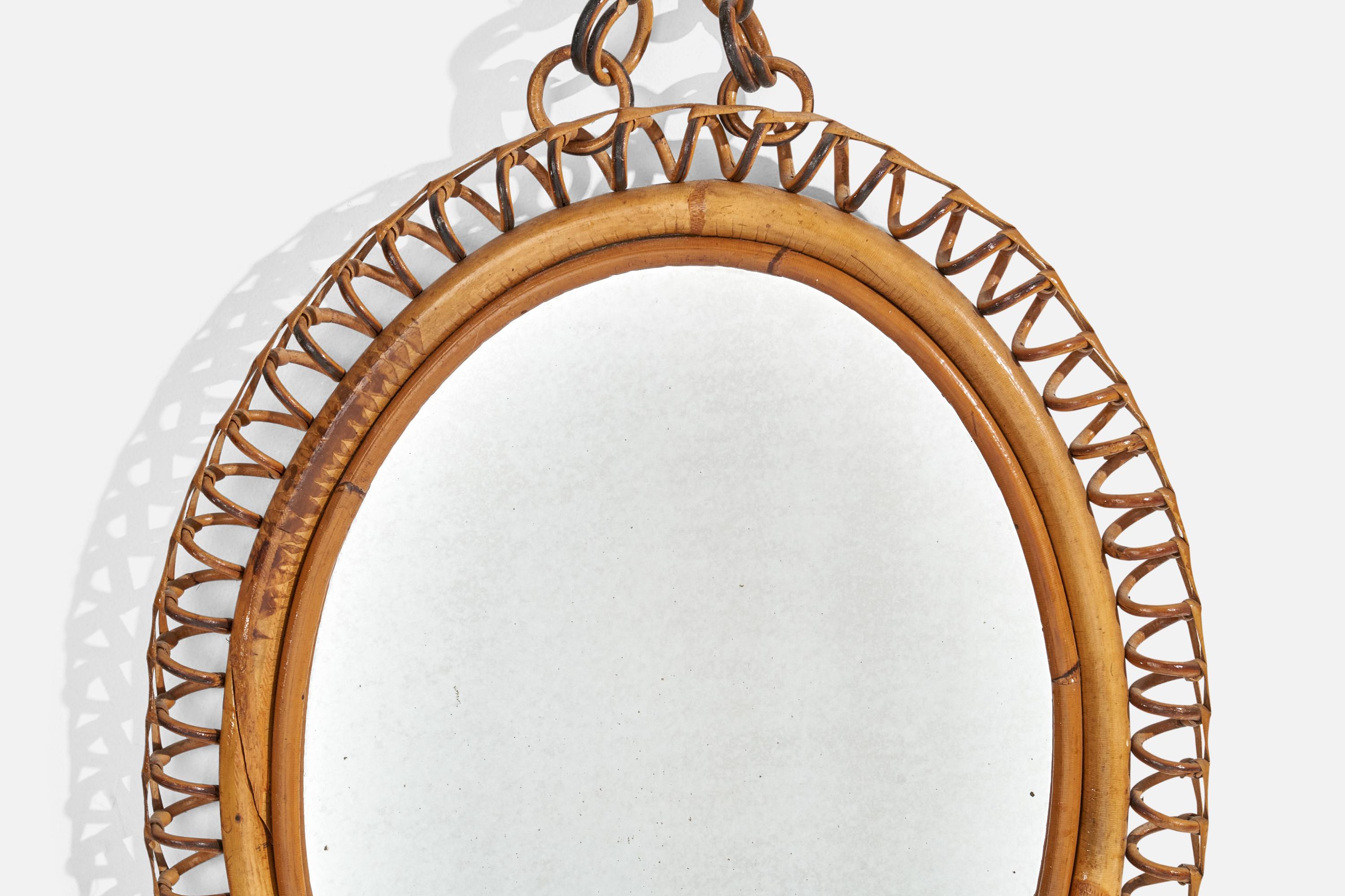 Diseñador italiano, Espejo de pared, ratán, bambú, Italia, años 60 en Bueno estado para la venta en High Point, NC