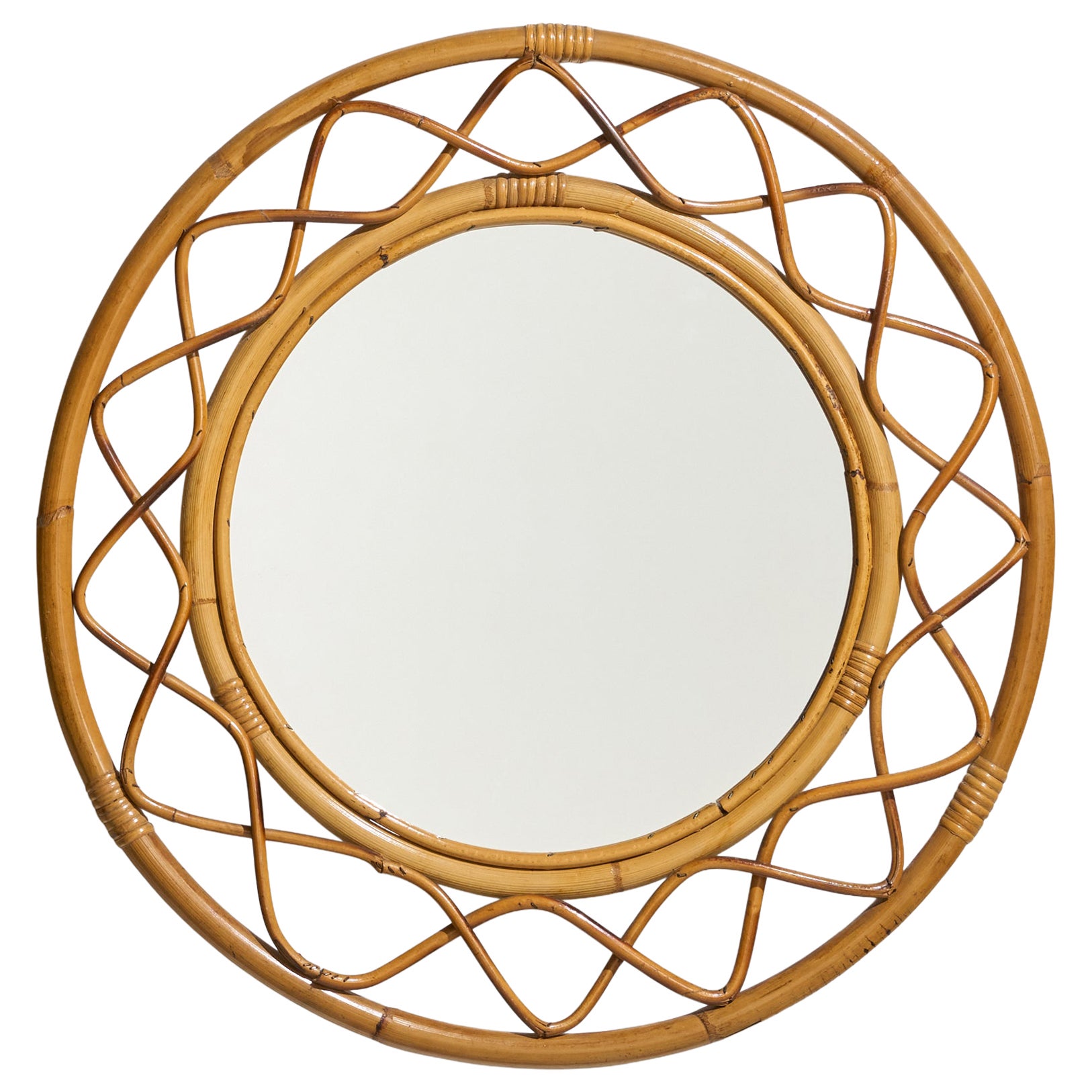 Miroir mural de designer italien, rotin, bambou, Italie, vers les années 1950 en vente