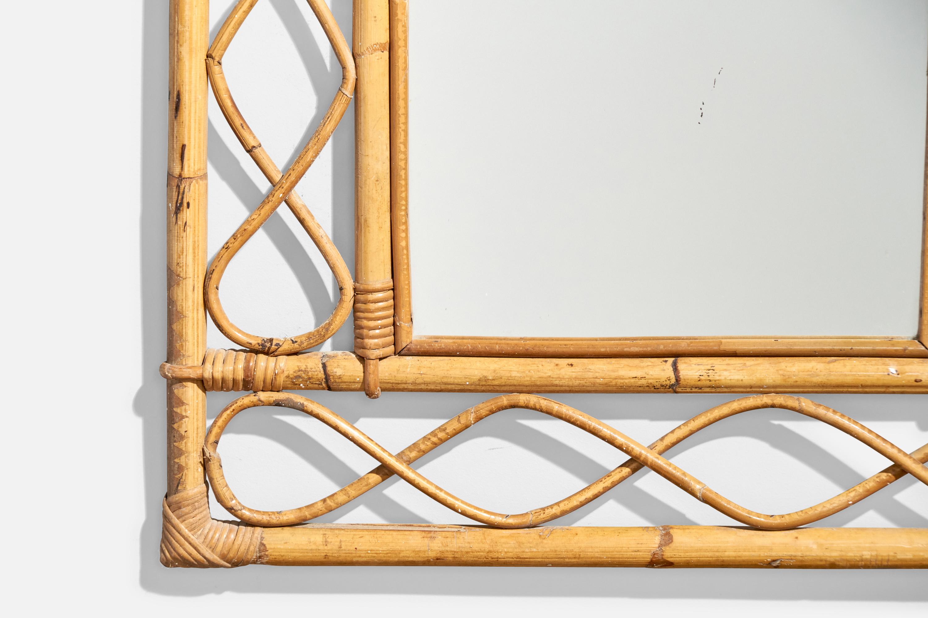 Metà XX secolo Specchio da parete di design italiano, rattan, bambù, vetro a specchio, Italia, anni '50 in vendita