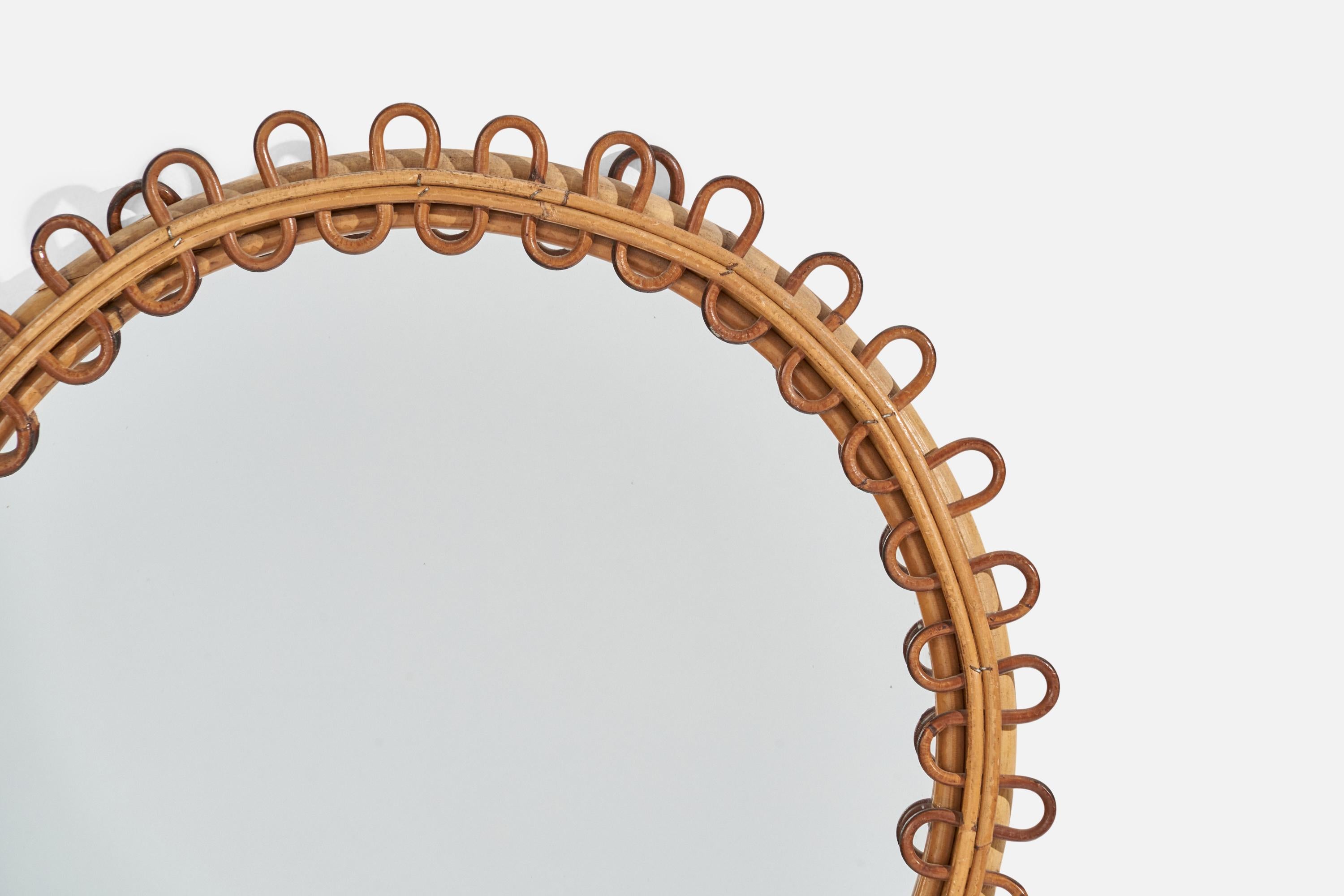 Milieu du XXe siècle Miroir mural de designer italien, rotin, bambou, verre de miroir, Italie, années 1950 en vente
