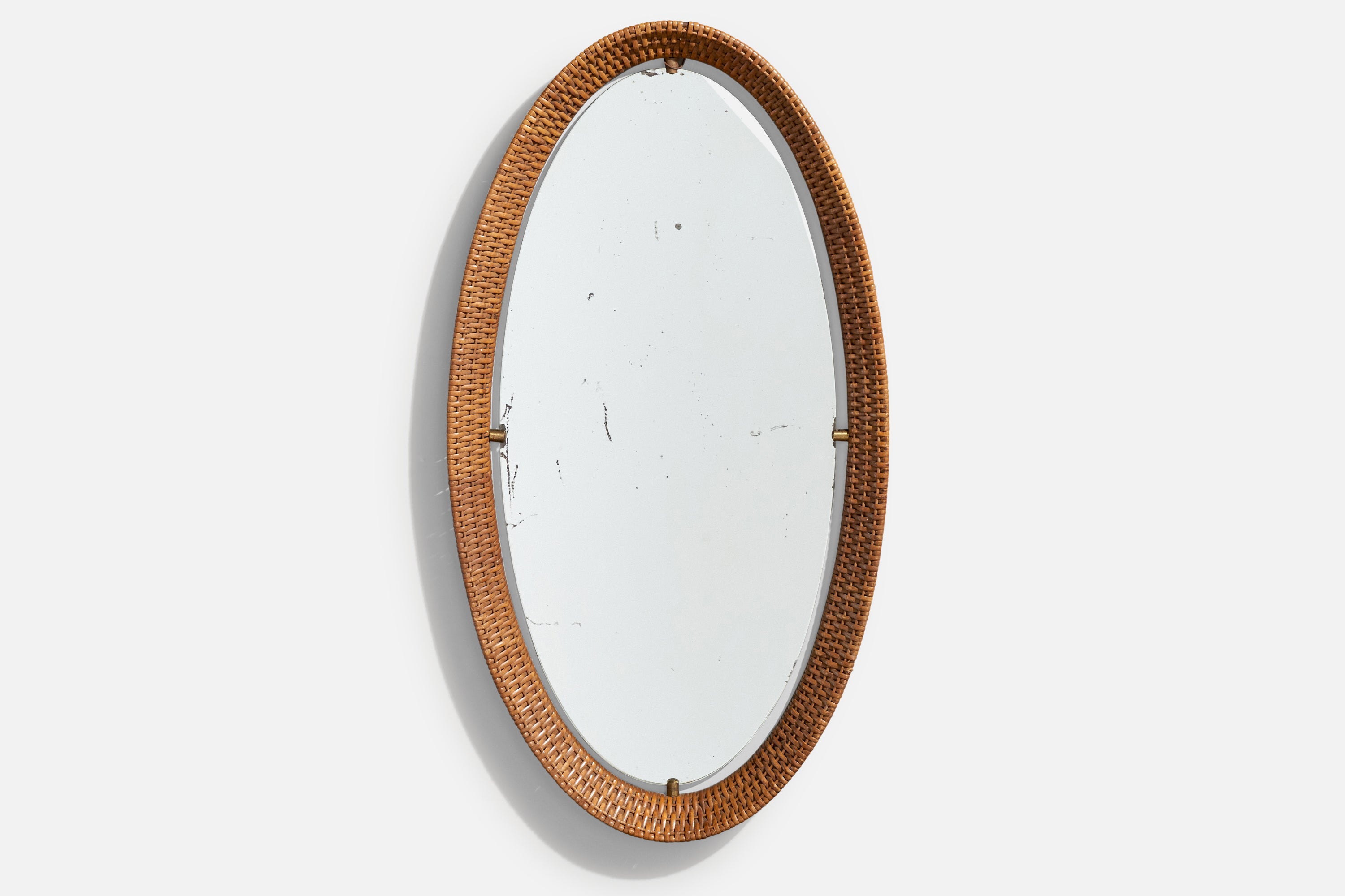 Specchio da parete di design italiano, rattan, ottone, Italia, anni '50