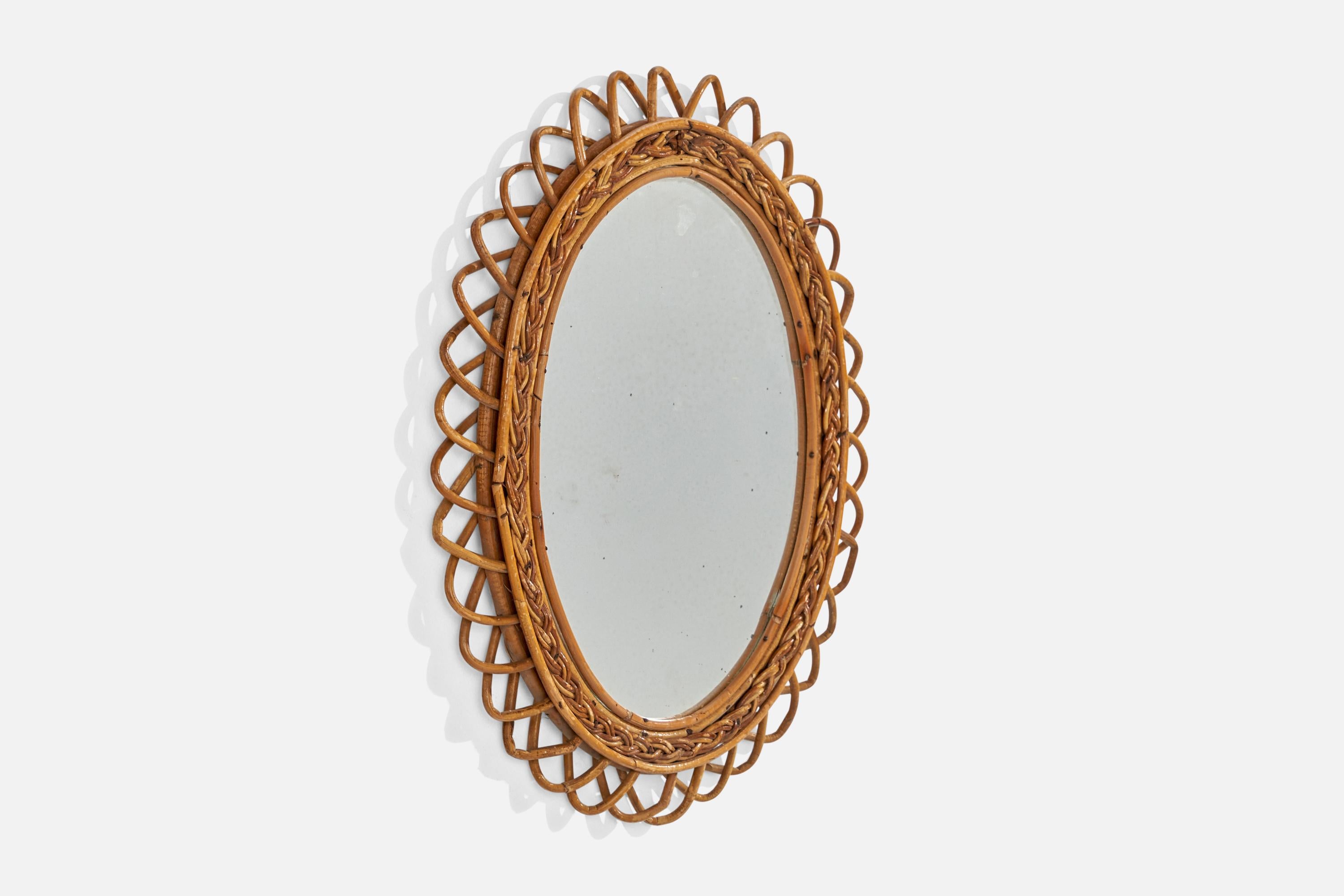 Diseñador italiano, Espejo de pared, ratán, Italia, años 50 Moderno de mediados de siglo en venta