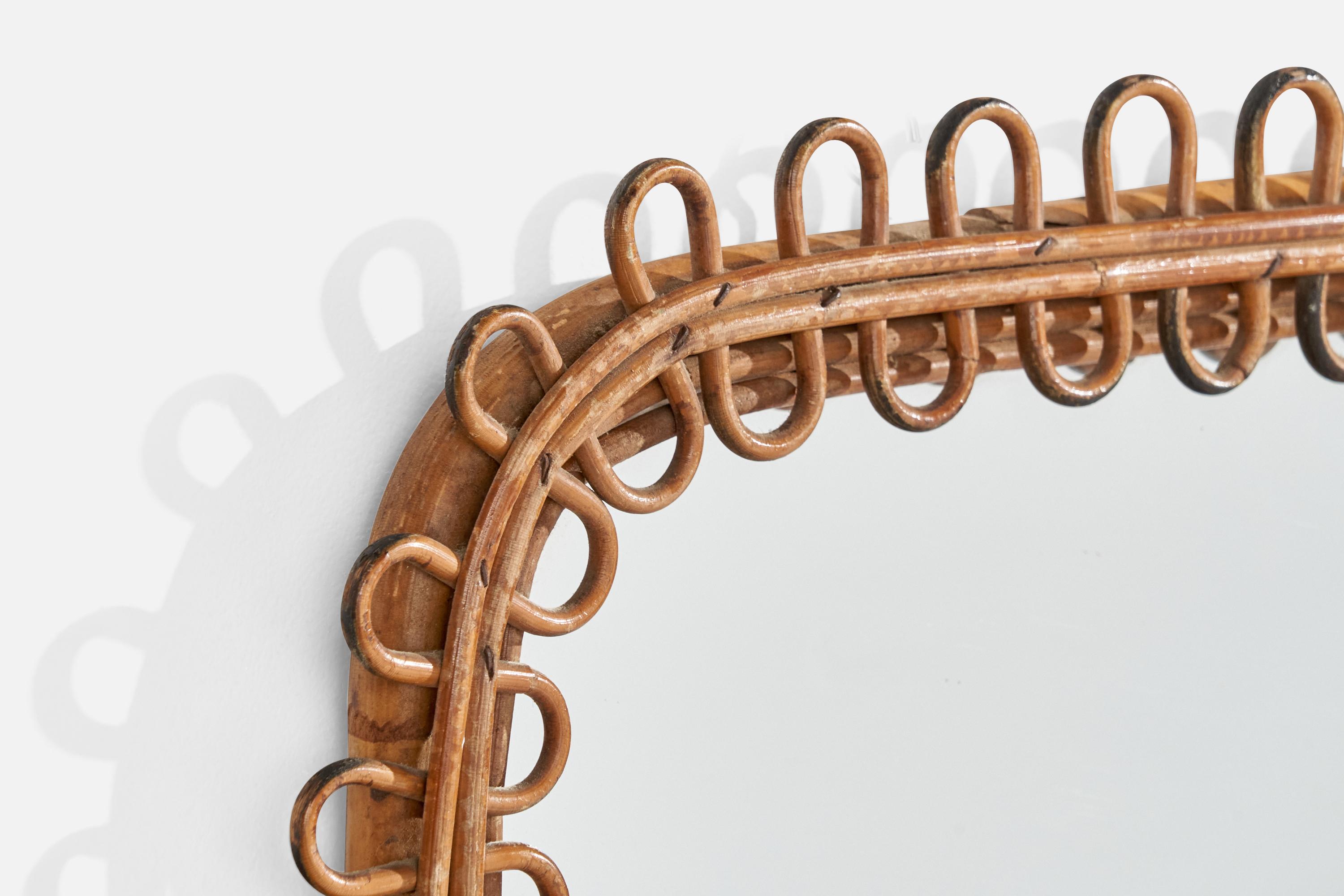 Diseñador italiano, Espejo de pared, ratán, Italia, años 60 Ratán en venta