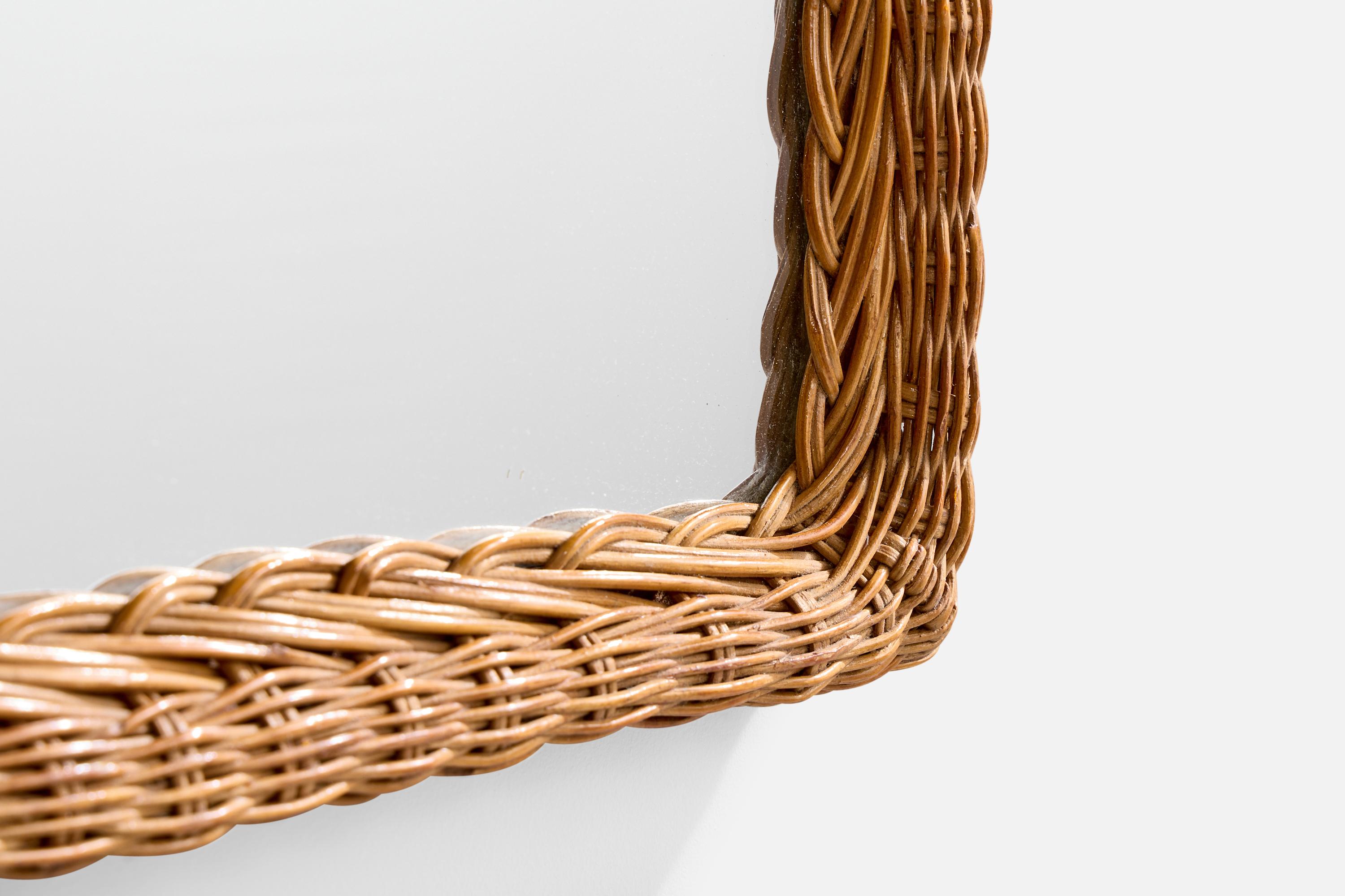 Italian Designer, Wall Mirror, Rattan, Italy, 1970s Ratán en venta