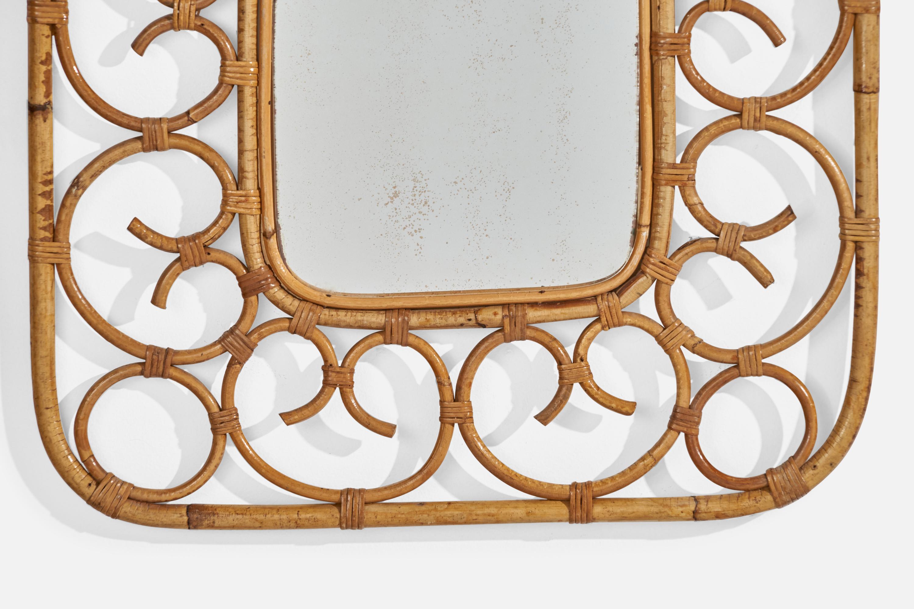 Miroir mural de designer italien, rotin, miroir en verre, Italie, c.1950s en vente 1