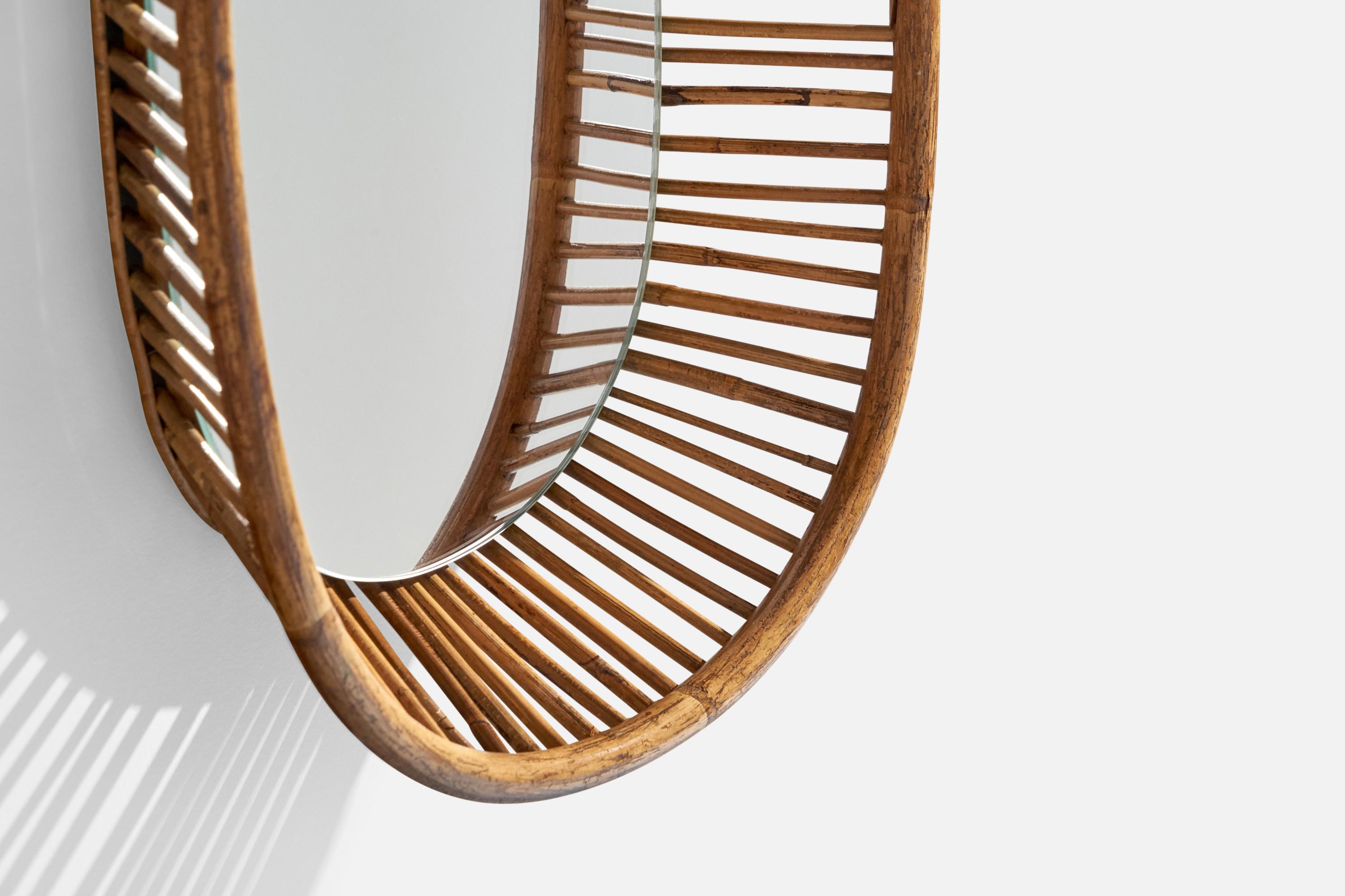Specchio da parete di design italiano, rattan, vetro a specchio, Italia, 1950 ca. in vendita 1