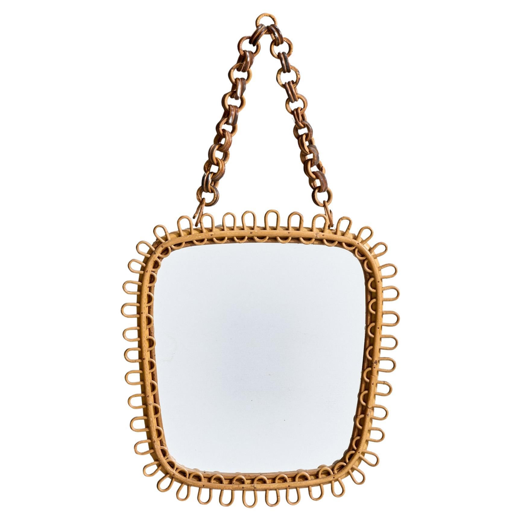 Italienischer Designer, Wandspiegel, Rattan, Spiegelglas, Italien, ca. 1950er Jahre
