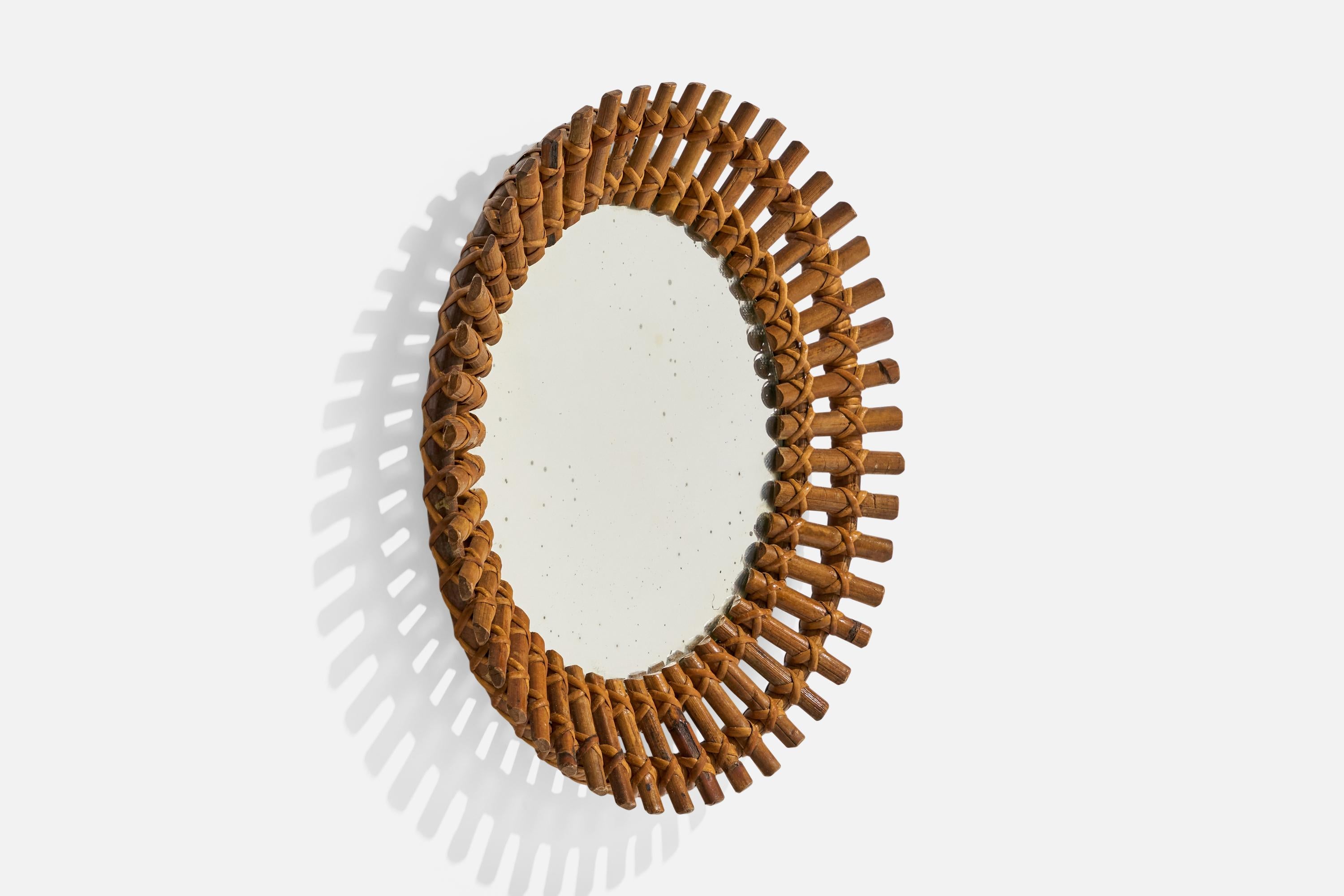 Mid-Century Modern Designer italien, miroir mural, rotin, miroir en verre, Italie, années 1960 en vente