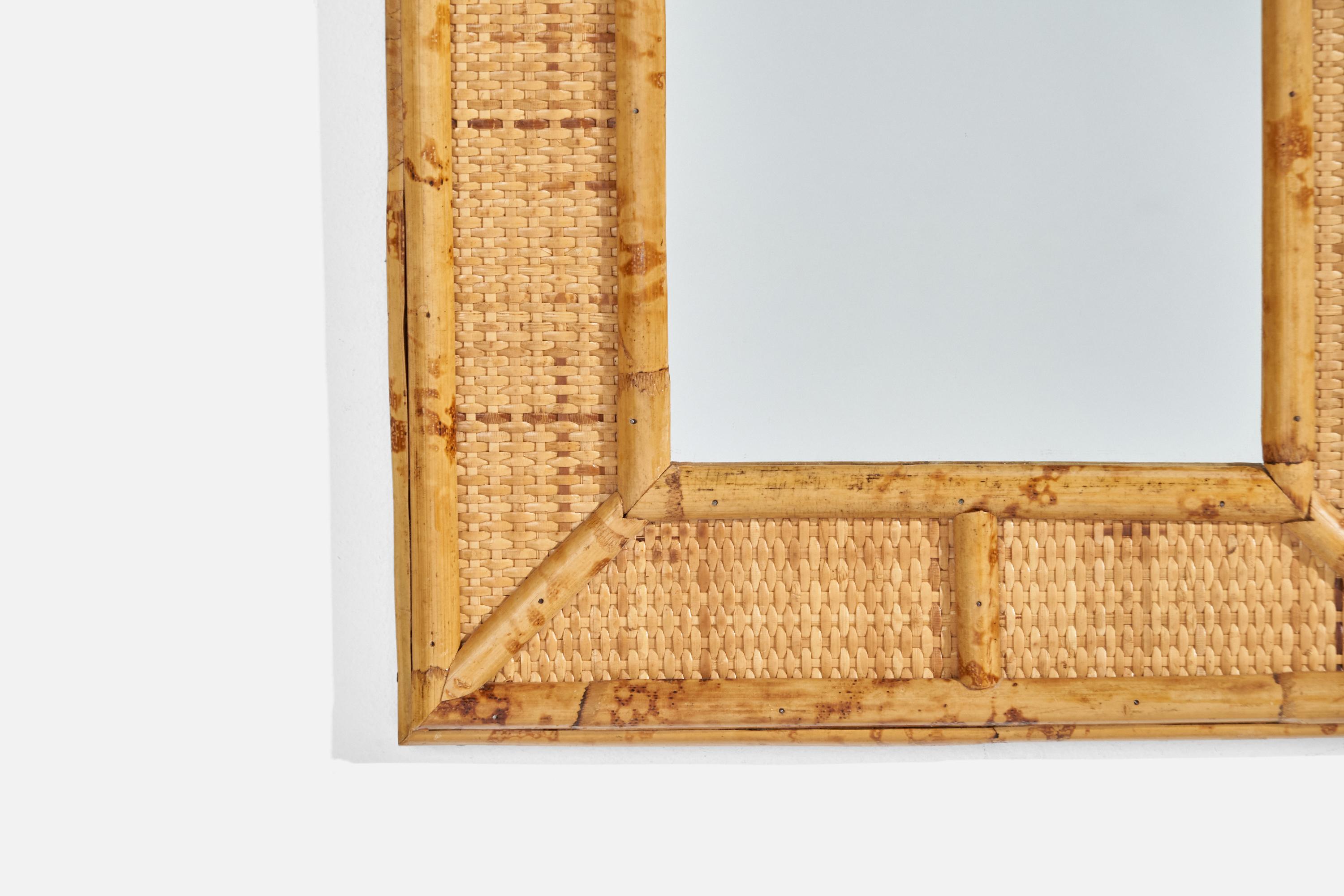 Diseñador Italiano, Espejo de Pared, Ratán, Espejo de Cristal, Italia, C. 1960s en venta 2