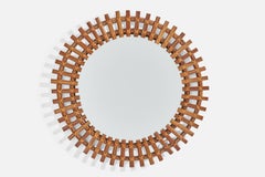 Italienischer Designer, Wandspiegel, Rattan, Spiegelglas, Italien, ca. 1960er Jahre