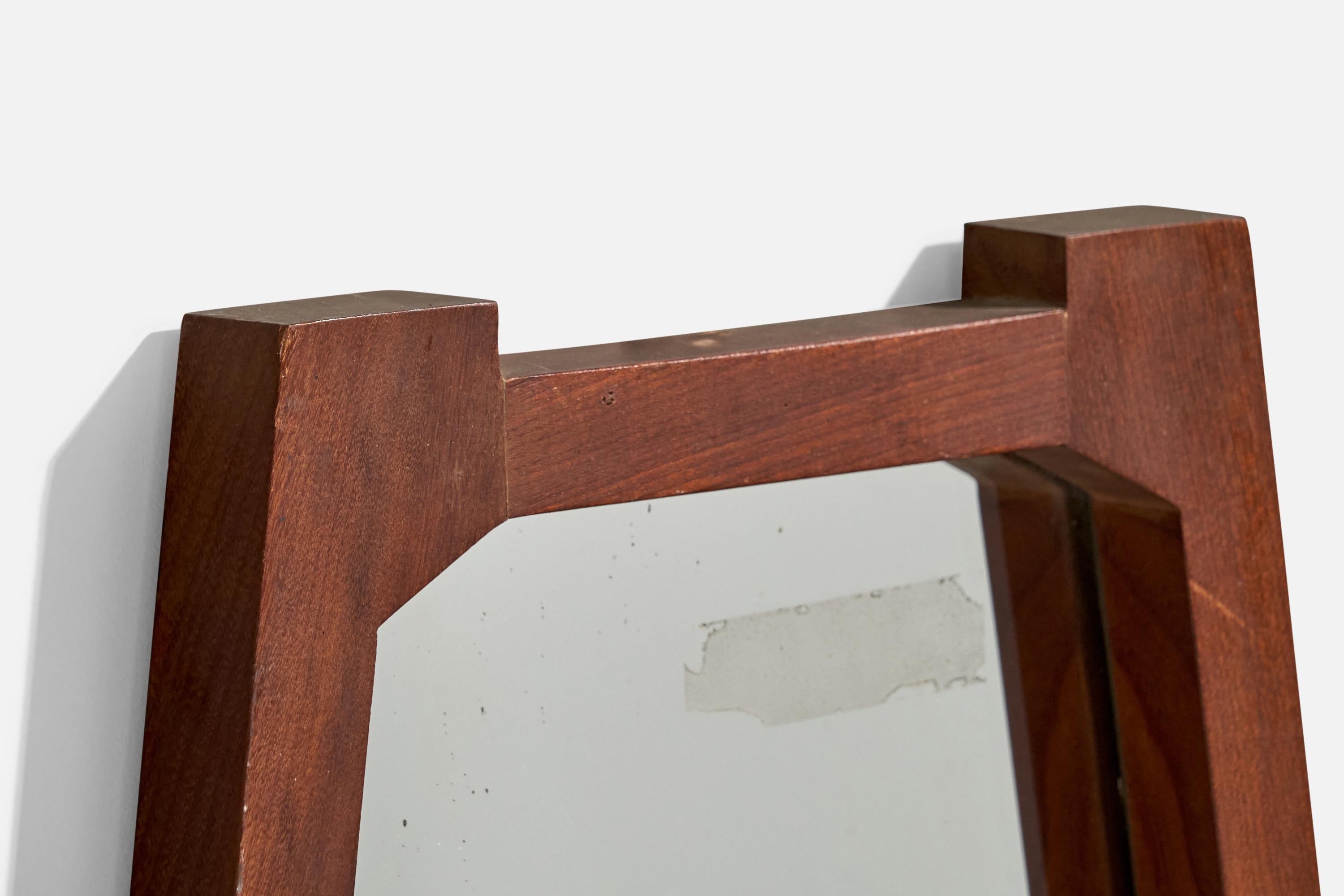 Specchio da parete di design italiano, Wood, Italia, anni '50 In condizioni buone in vendita a High Point, NC