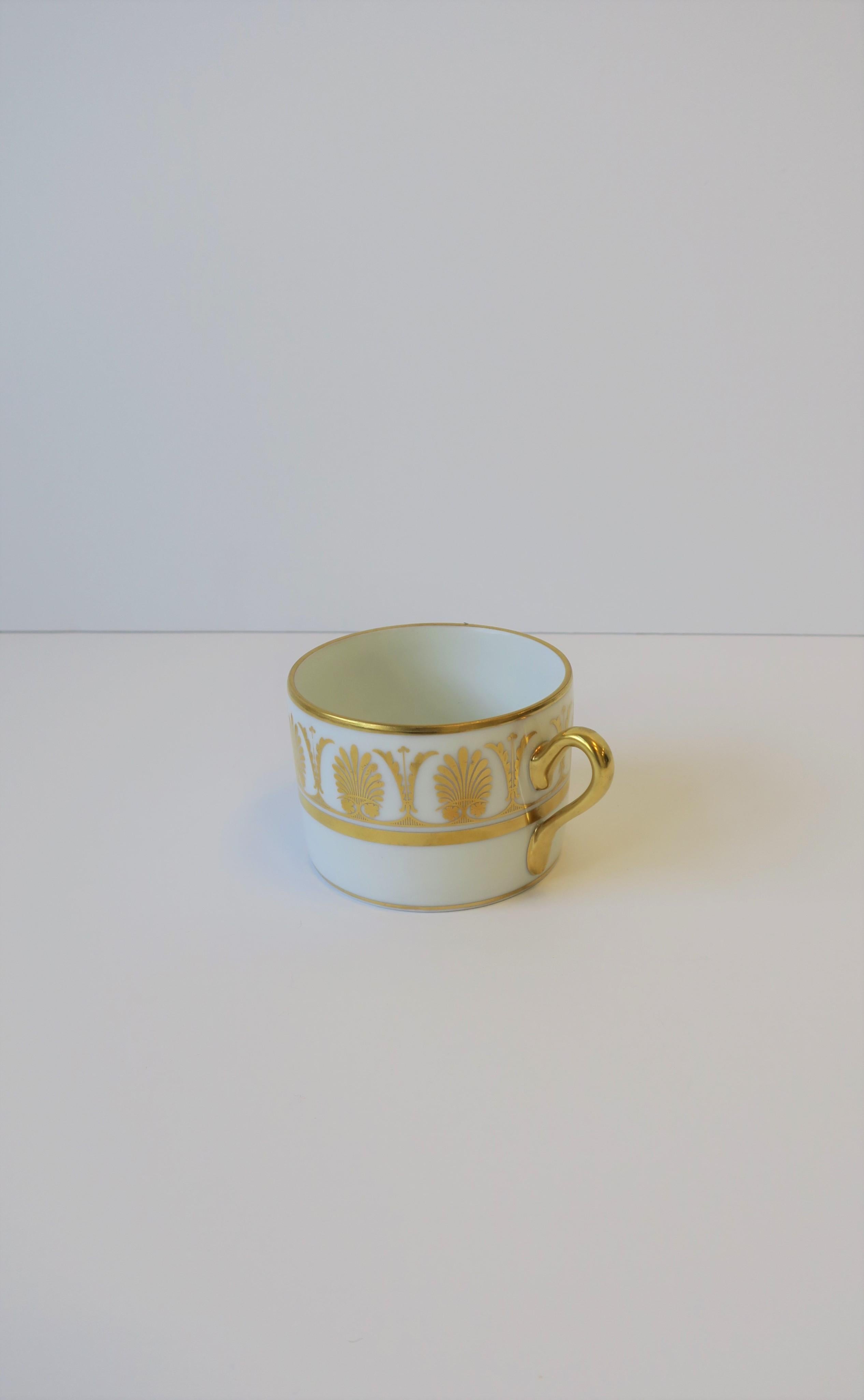 Richard Ginori Italian White & Gold Coffee or Tea Cup, circa 1960s, 8 Avail For Sale 1