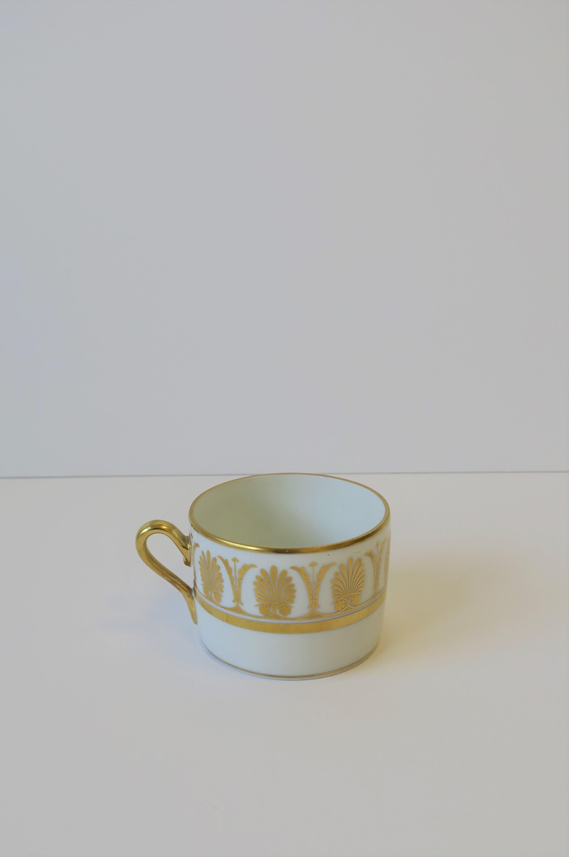 Richard Ginori Italian White & Gold Coffee or Tea Cup, circa 1960s, 8 Avail For Sale 4