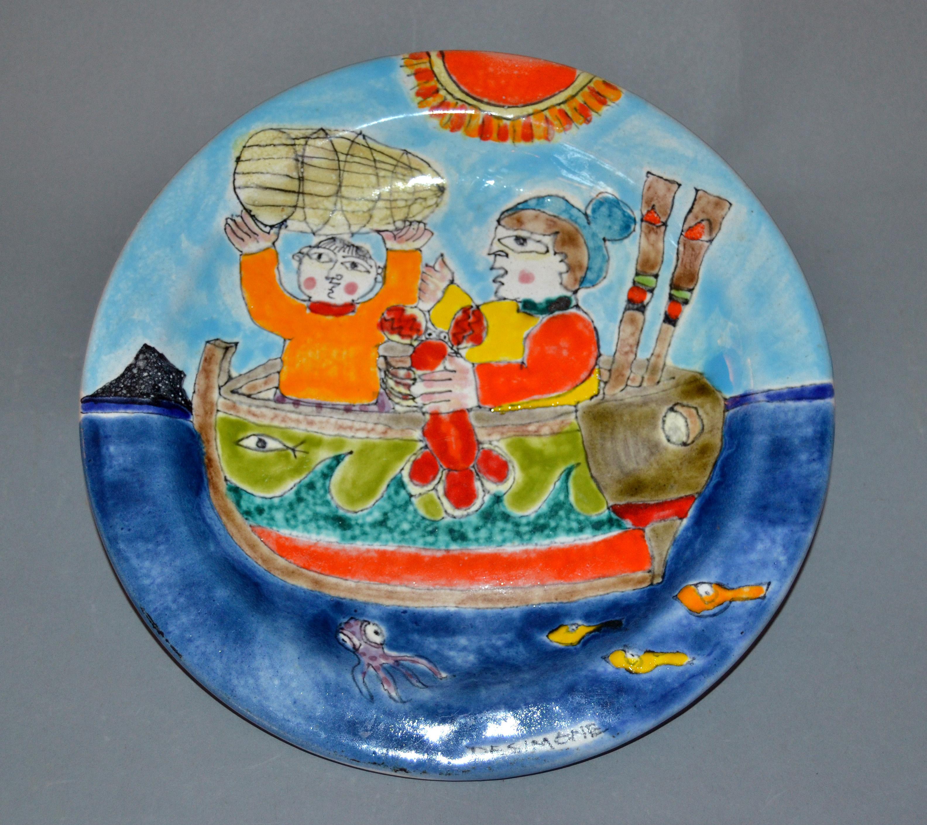 Italian Desimone Hand Painted Pottery Round Decor Plate Lobster Fishing, Octopus In Good Condition In Miami, FL