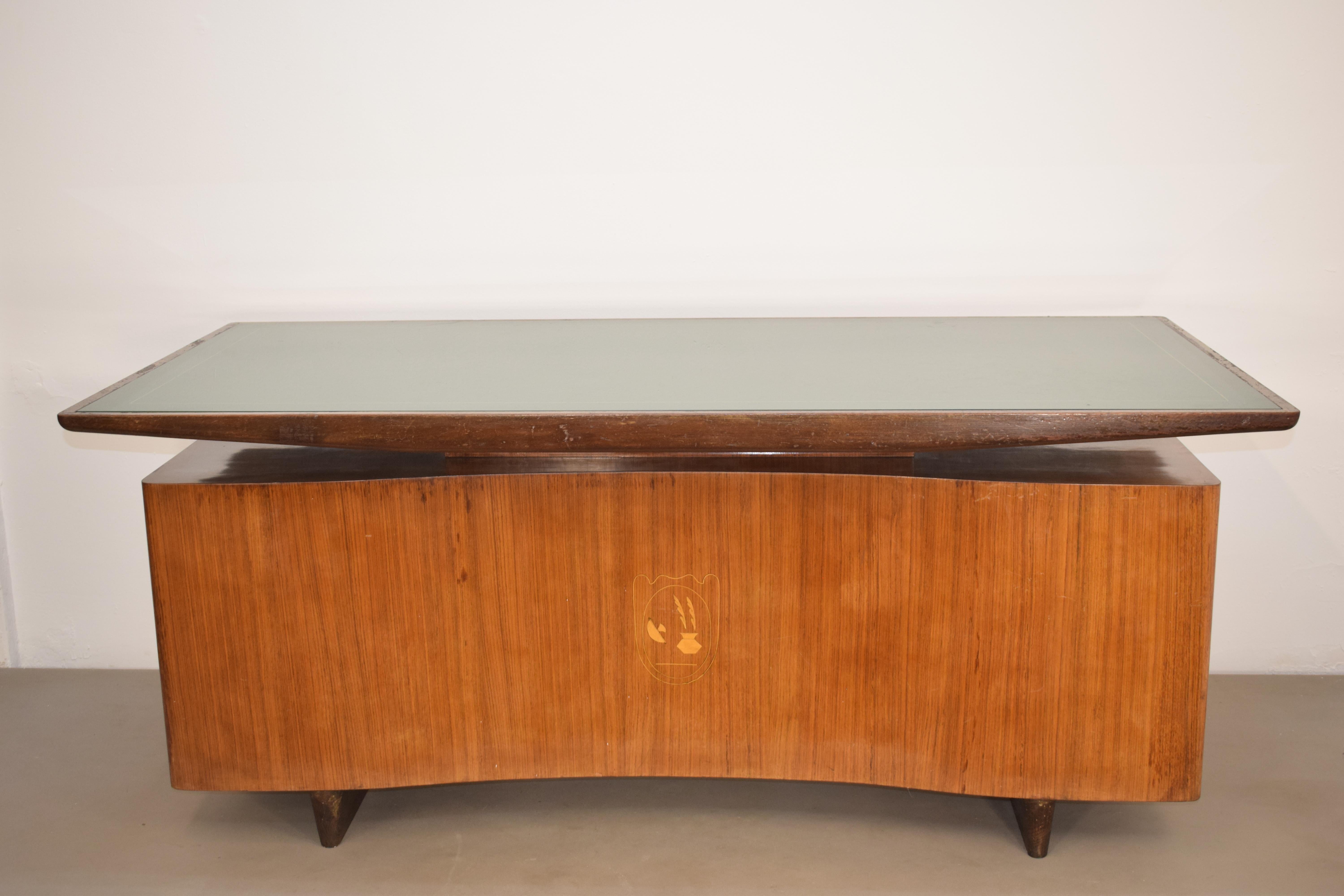 Italian Desk by Gio Ponti Attributed, 1950s For Sale 5