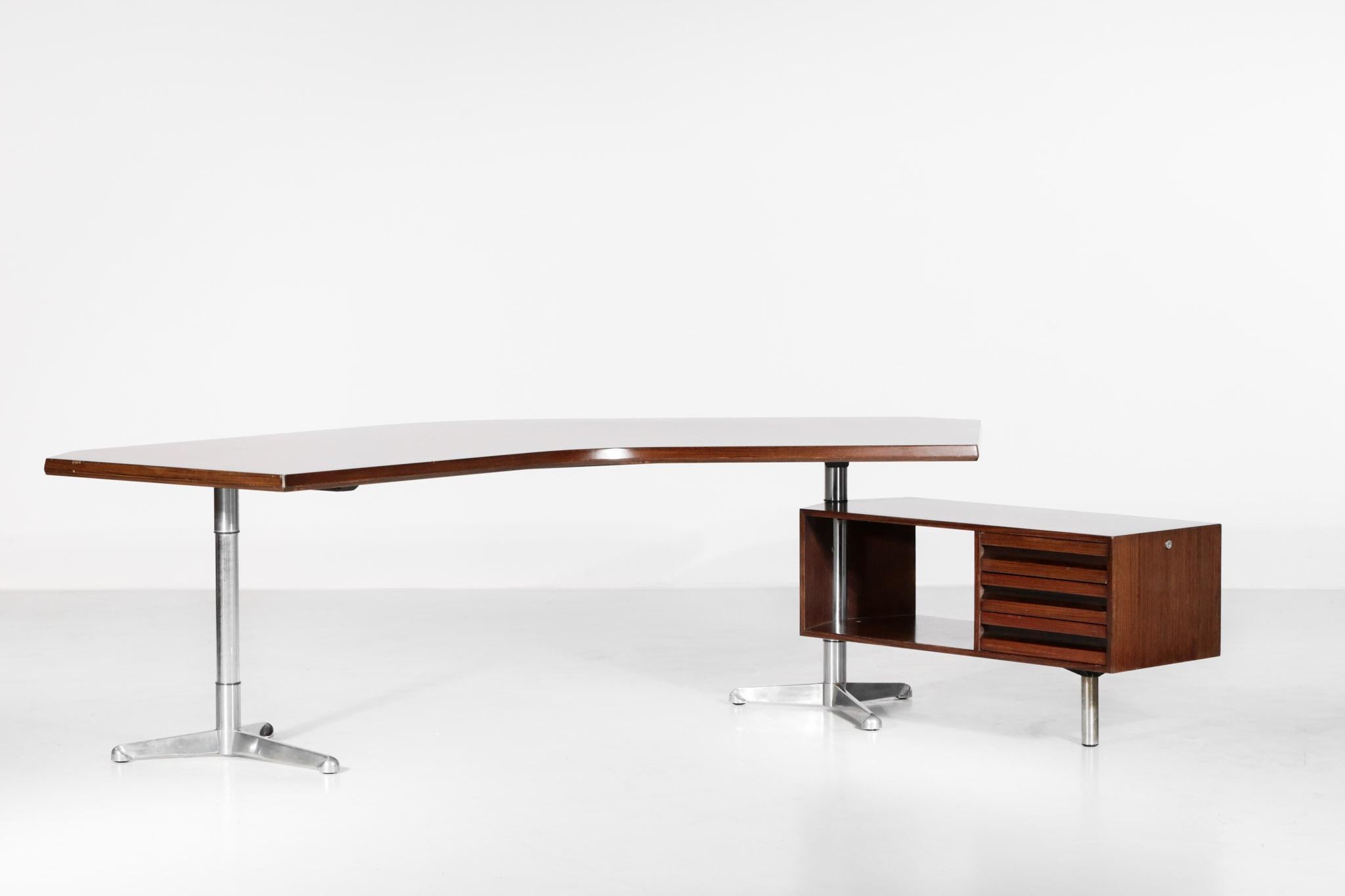 Italian Desk by Osvaldo Borsani for Tecno Midcentury Design T96 Boomerang 1950s 8