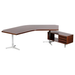Italian Desk by Osvaldo Borsani for Tecno Midcentury Design T96 Boomerang 1950s