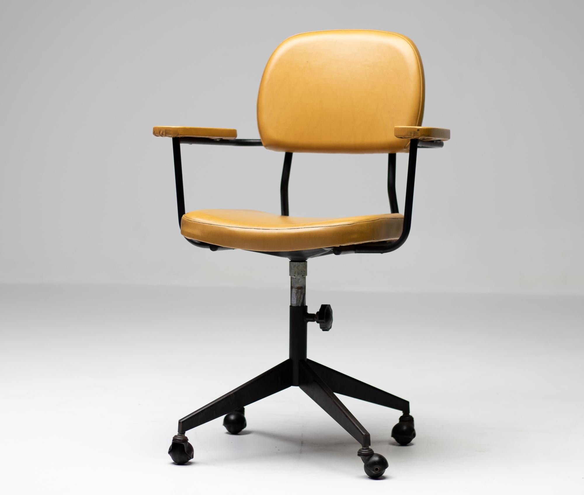 Steel Italian Desk Chair