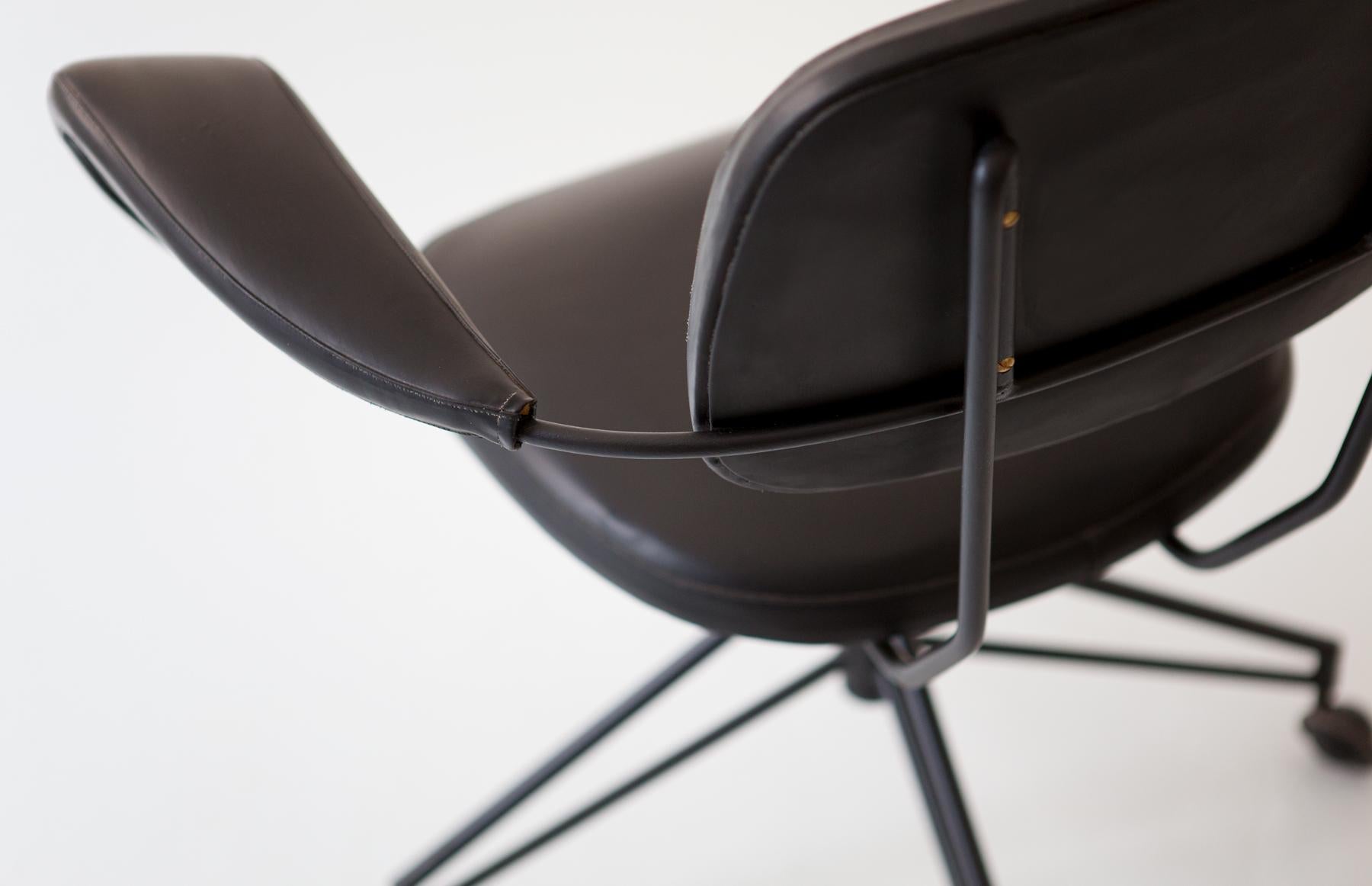 Italian Desk Chair in Black Metal and Leatherette by Gastone Rinaldi for Rima In Good Condition In Rome, IT