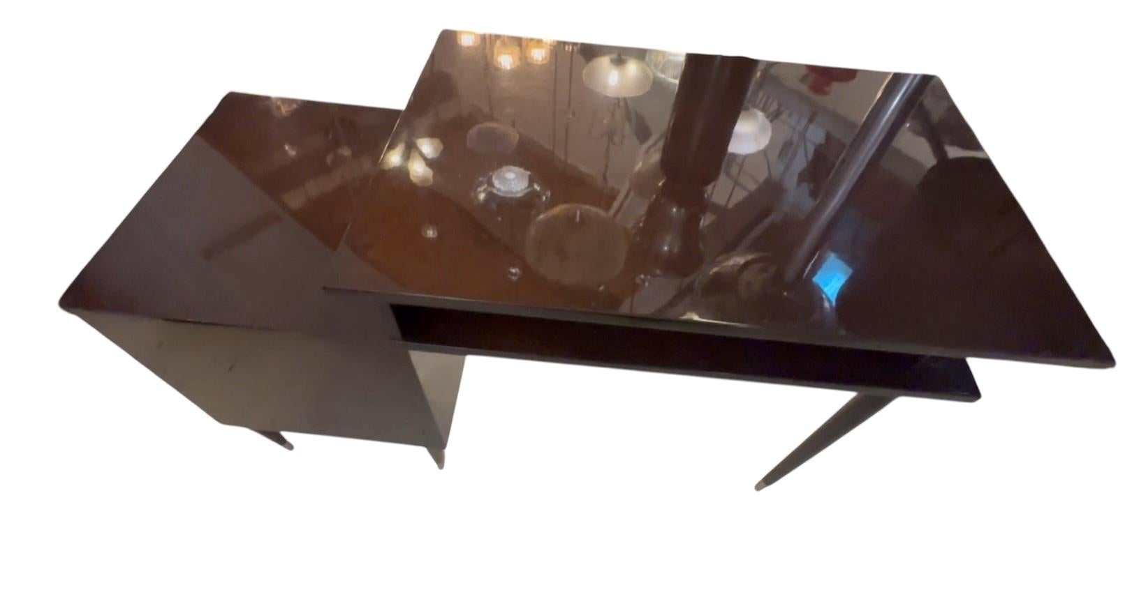 Italian Desk from the 60s For Sale 14