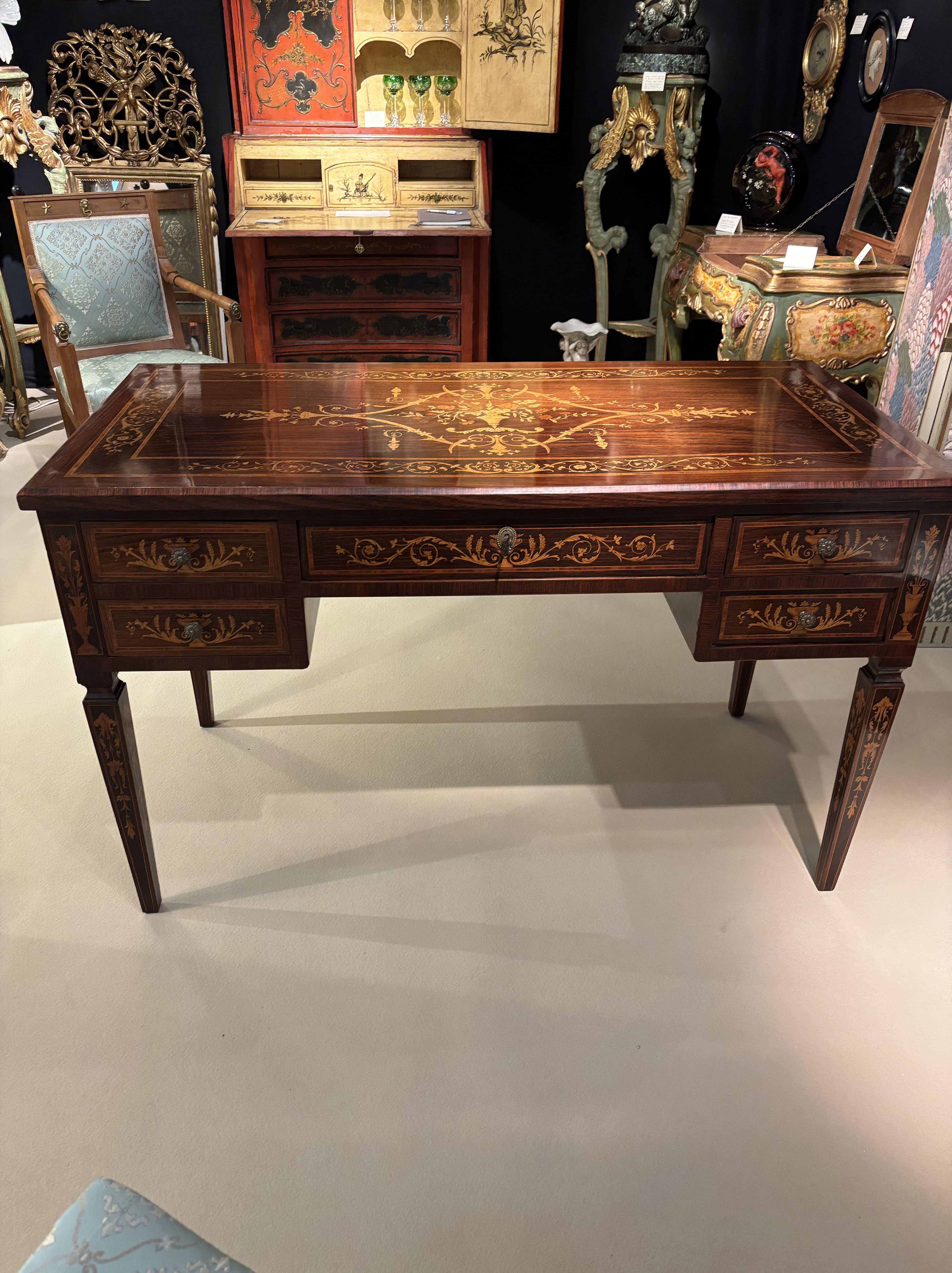 Italian Desk In The Giuseppe Maggiolini Style - 20th Century For Sale 13