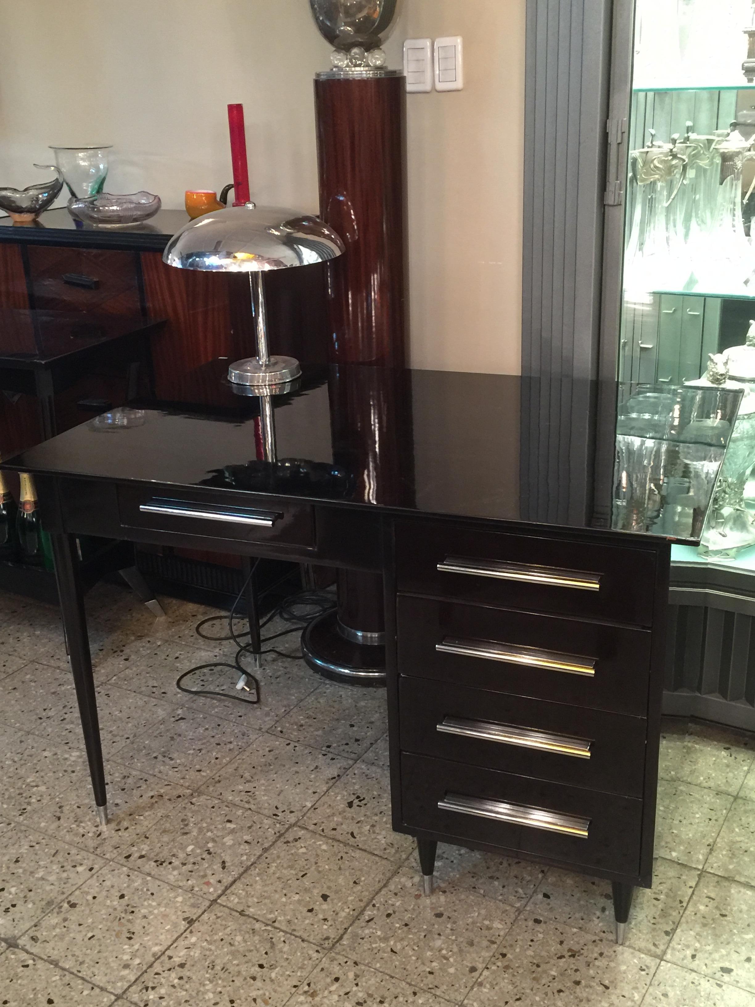 Italian Desk in Wood from the 50s In Good Condition For Sale In Ciudad Autónoma Buenos Aires, C