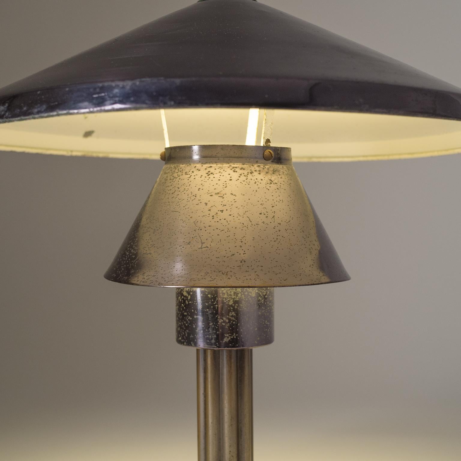 Italian Desk Lamp, 1950s, Patinated Nickel In Fair Condition For Sale In Vienna, AT