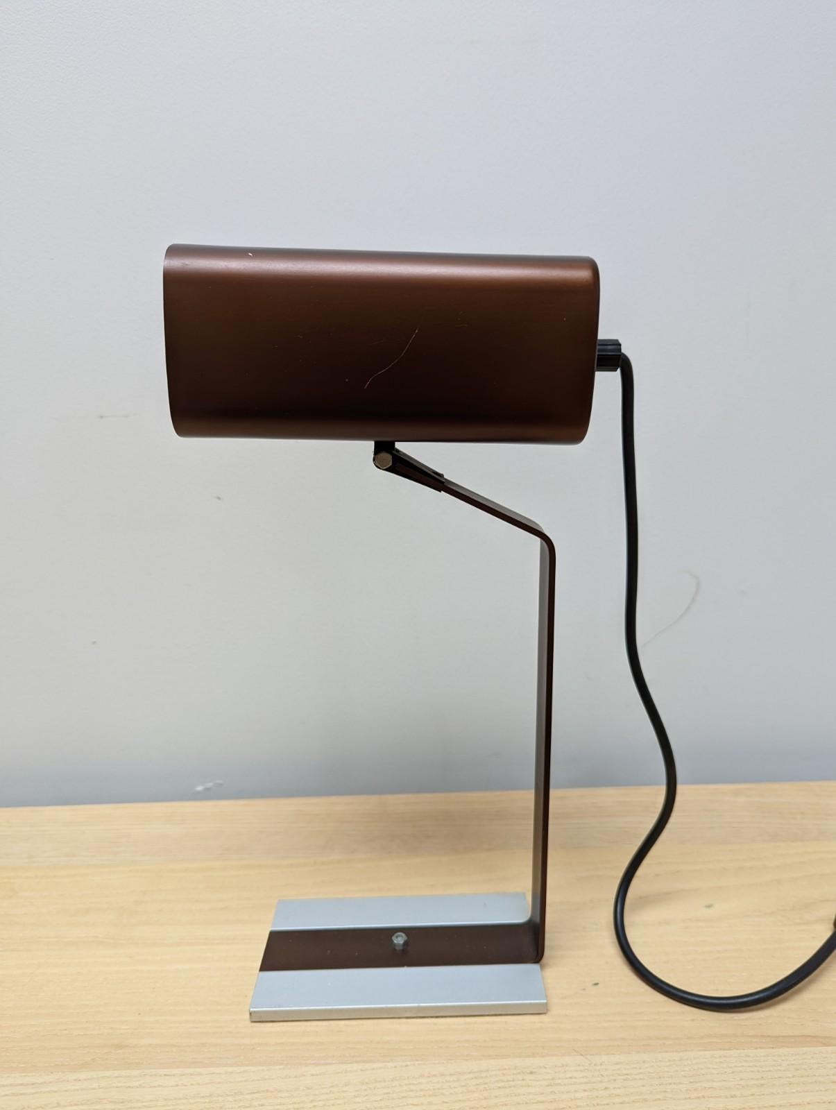 Mid-Century Modern Italian Desk Lamp in Bronze and Silver For Sale