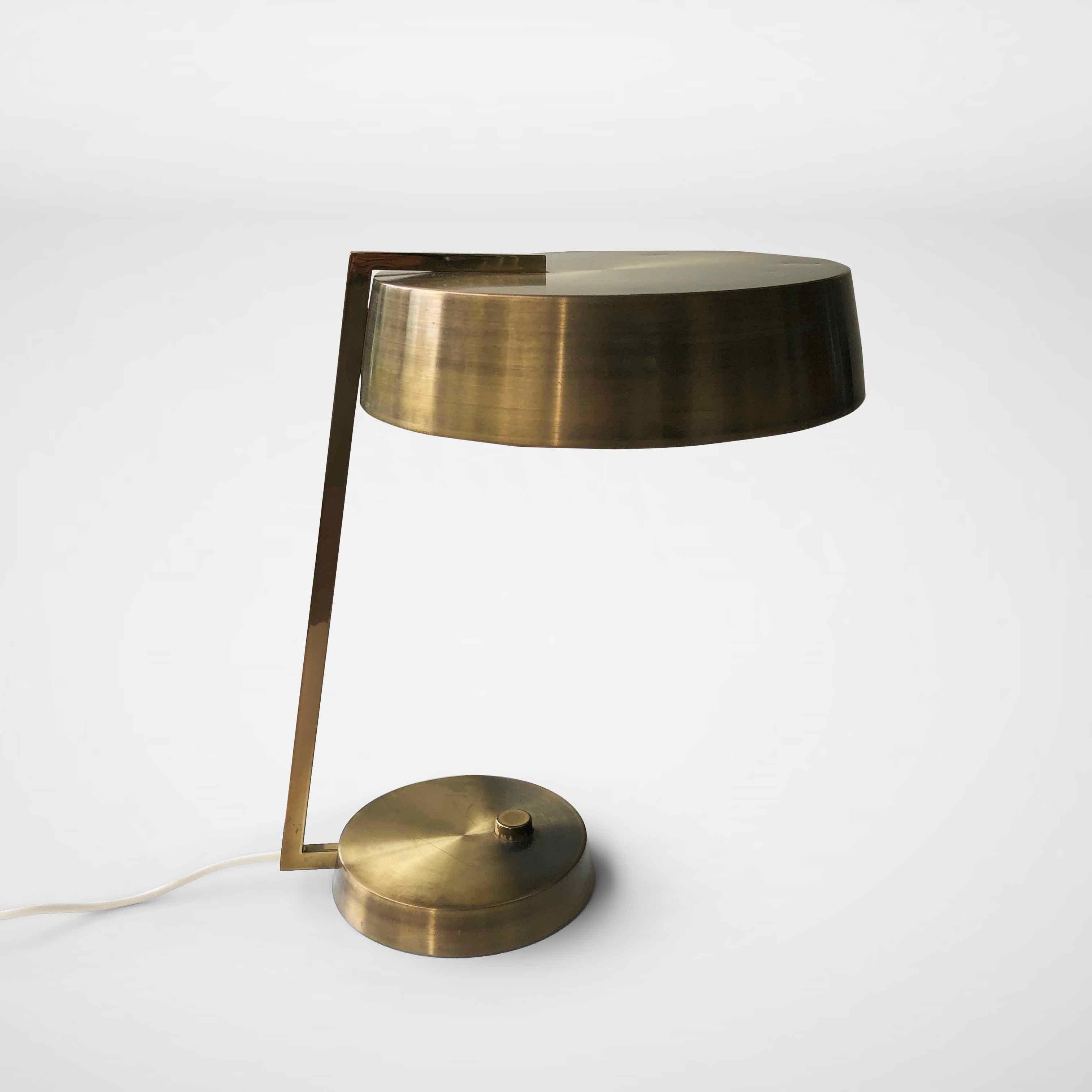 Lampe de bureau ou lampe de table italienne par Stilux, Milano en vente 1