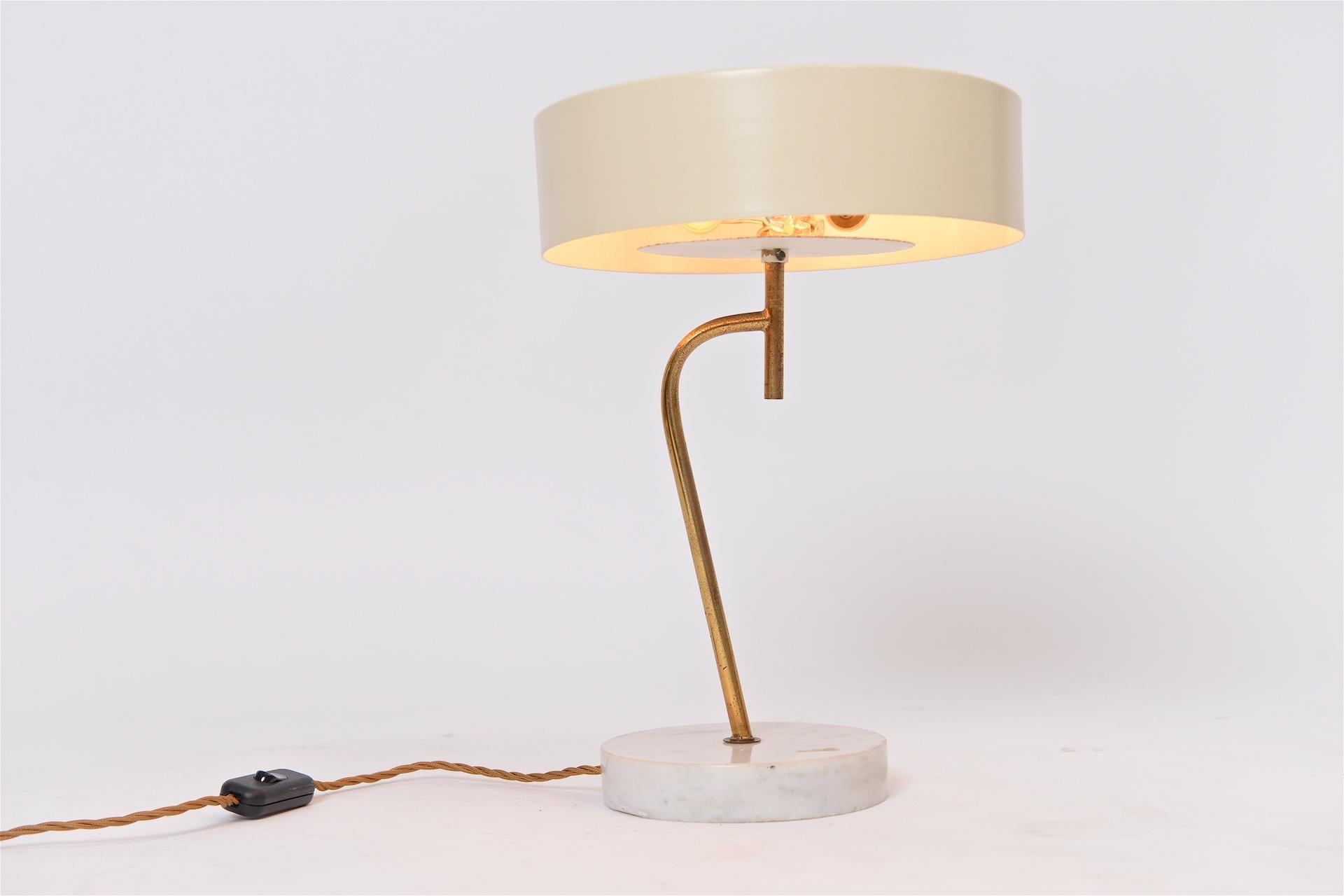 Italian Desk Lamp with articulated shade In Excellent Condition In London, GB